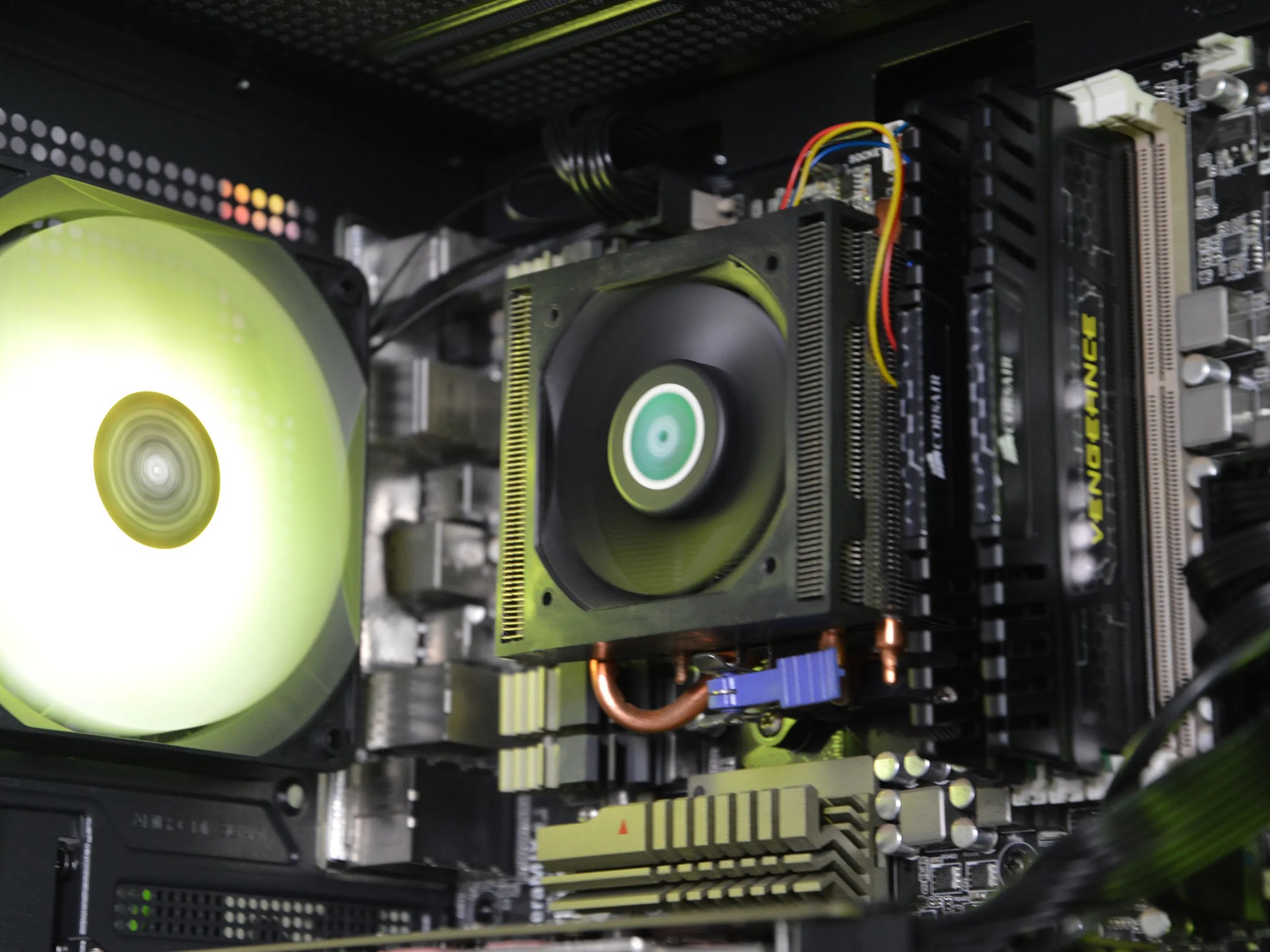 ⚔️⚔️| GTX 1050 | AMD FX-8350 | 16GB DDR3 RAM | 512GB SATA SSD | Boot Camp |