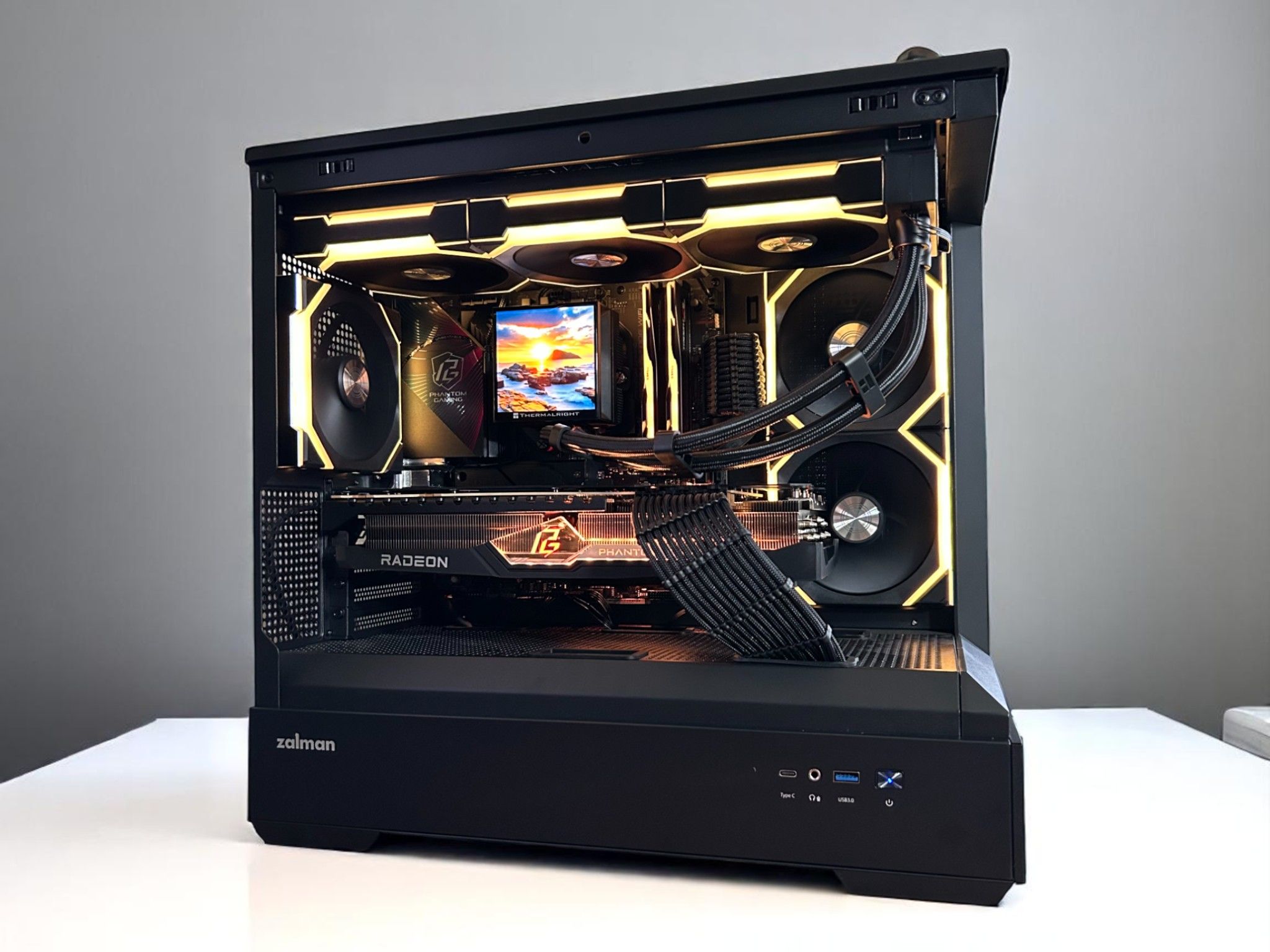 *SALE* RX 7900XTX 24GB | Ryzen 7 9800X3D | 64GB DDR5 | 2TB NVMe | The Phantom Elite