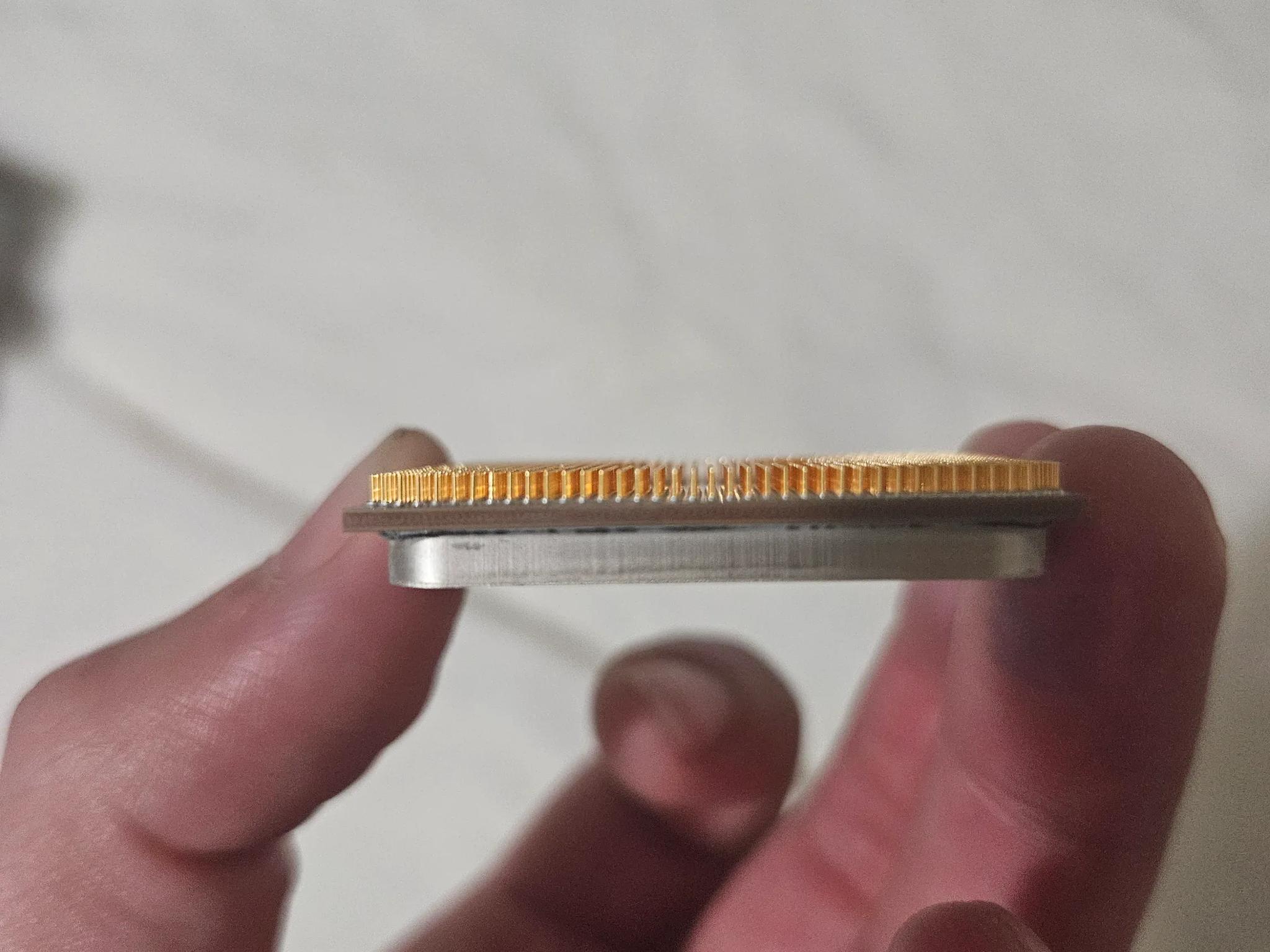 *PERFECT CONDITION* AMD Ryzen 9 5950x