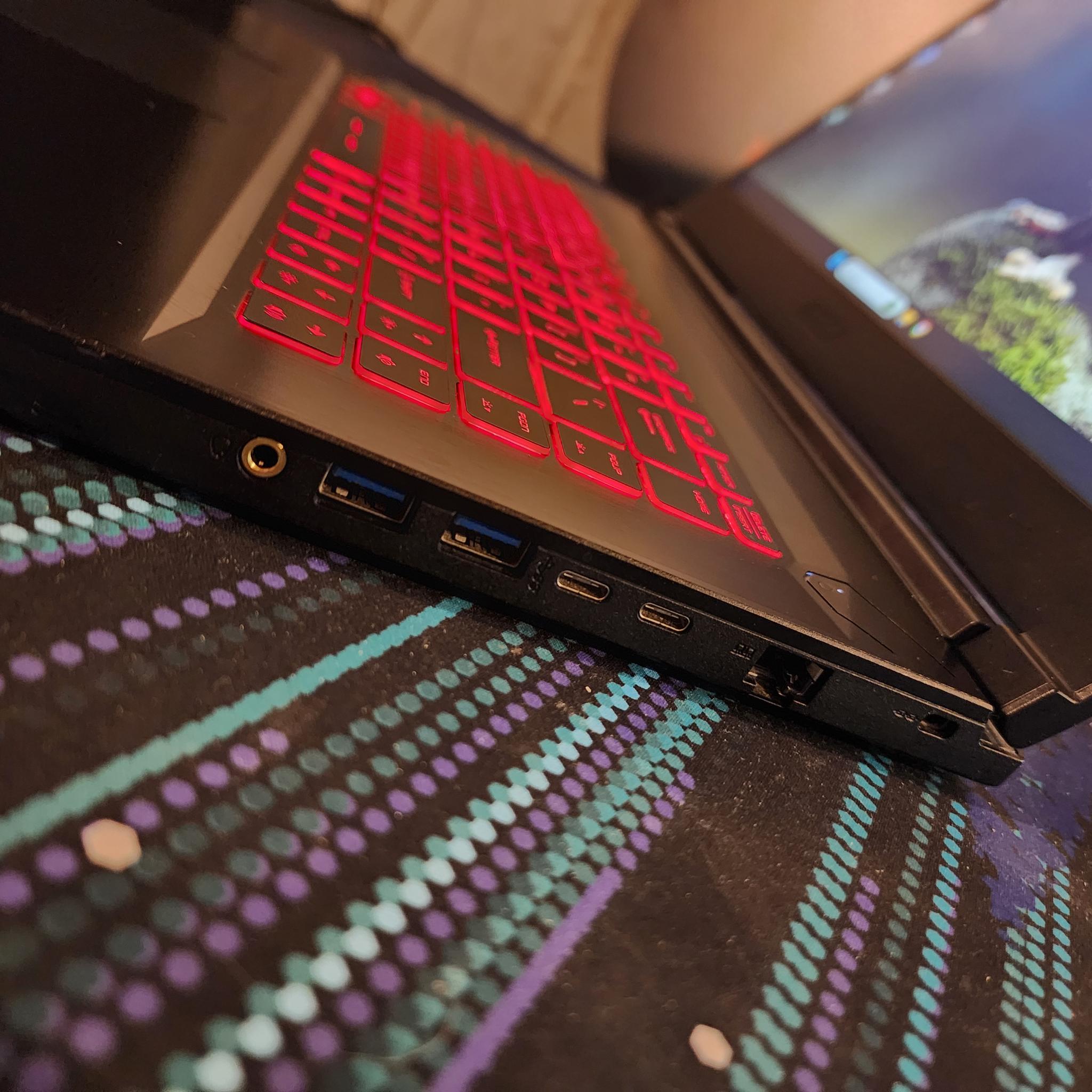 MSI Gaming Laptop: MS-16W1