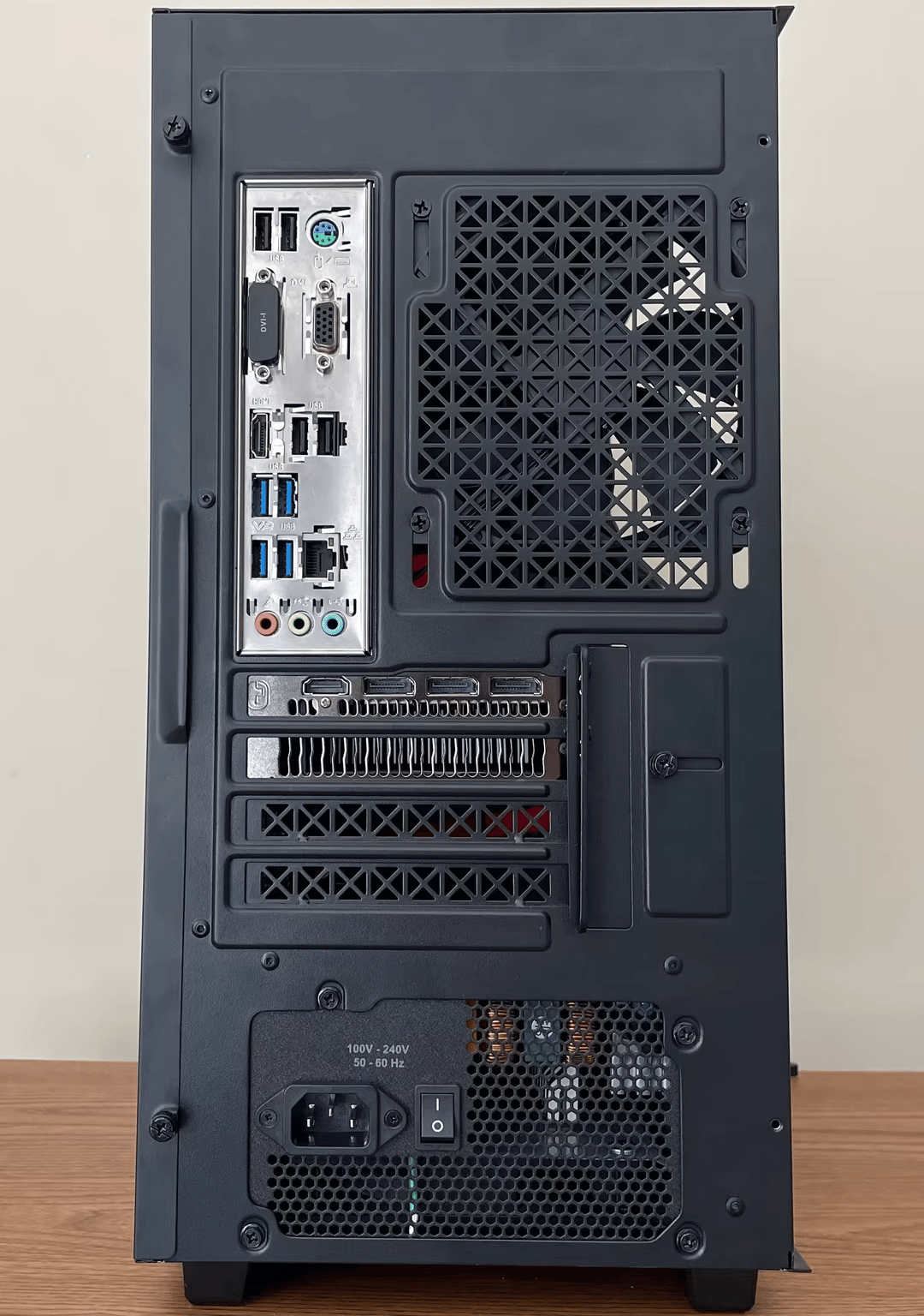 Redline🔥/ Ryzen 1700x, Rx 570 Budget-Gaming PC