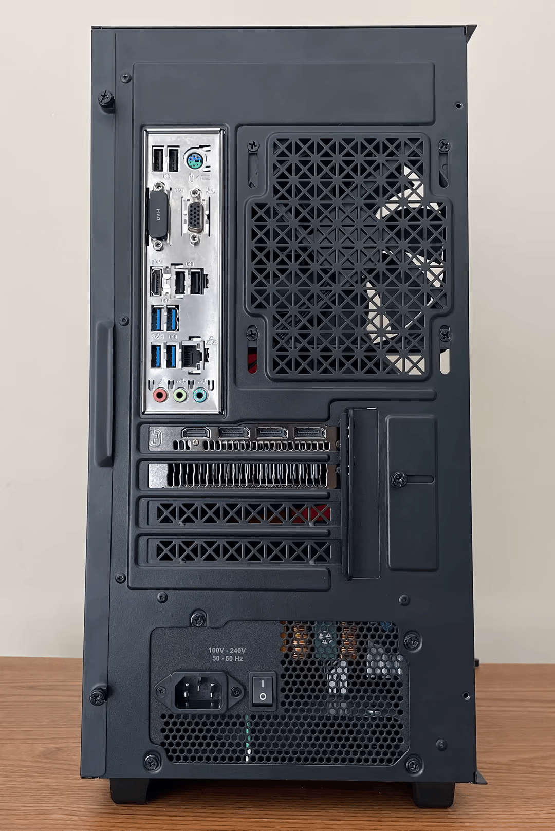 Redline🔥/ Ryzen 1700x, Rx 570 Budget-Gaming PC