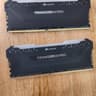 Corsair Vengeance RGB Pro 32GB DDR4 (2 x 16 GB)
