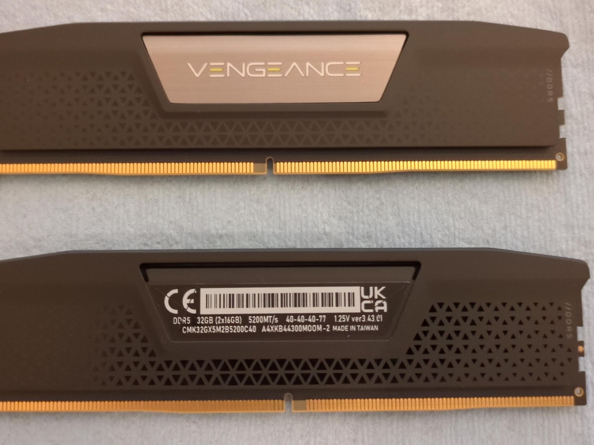 Corsair Vengeance DDR5 32GB (2x16GB) 5200MT/s 40-40-40-77 1.25V