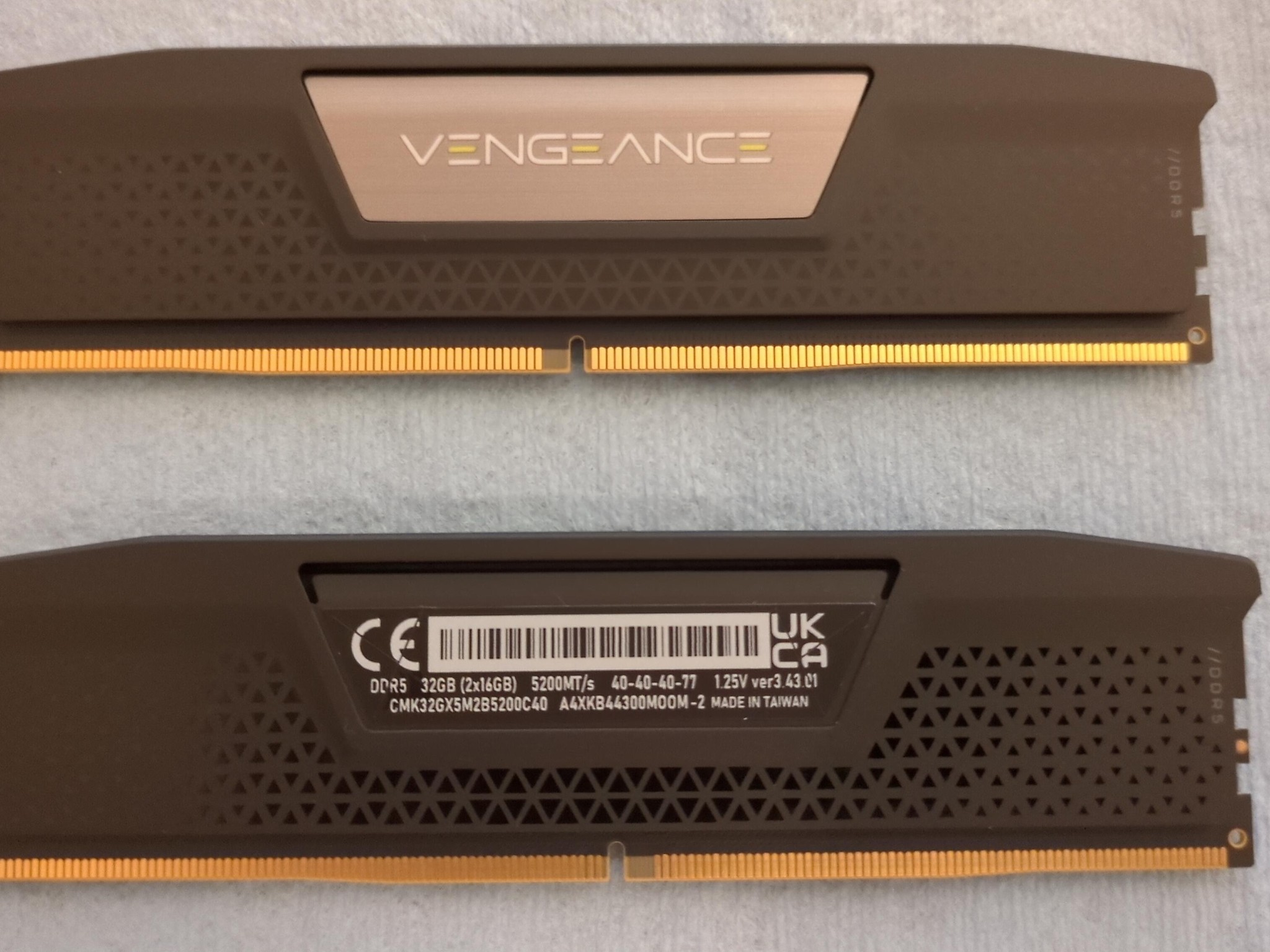 Corsair Vengeance DDR5 32GB (2x16GB) 5200MT/s 40-40-40-77 1.25V
