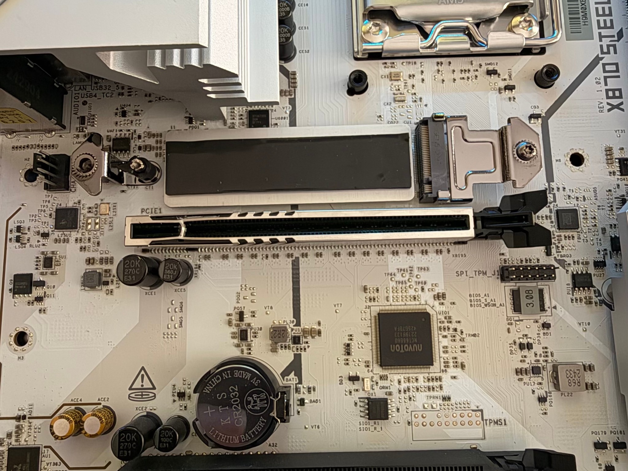 ASRock X870 STEEL LEGEND WIFI AM5 AMD X870 ATX Motherboard (White)