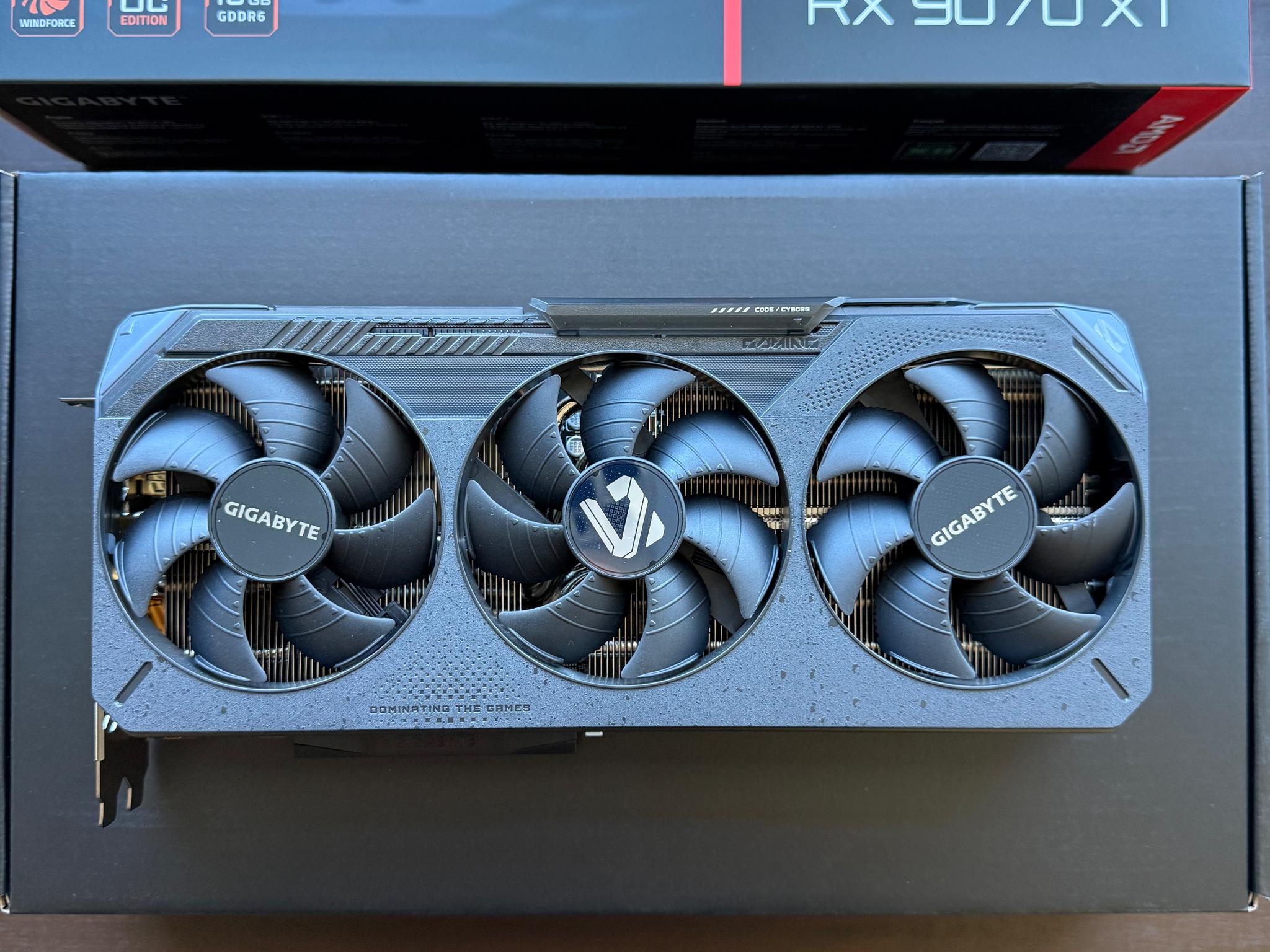 Gigabyte Gaming OC AMD Radeon RX 9070XT