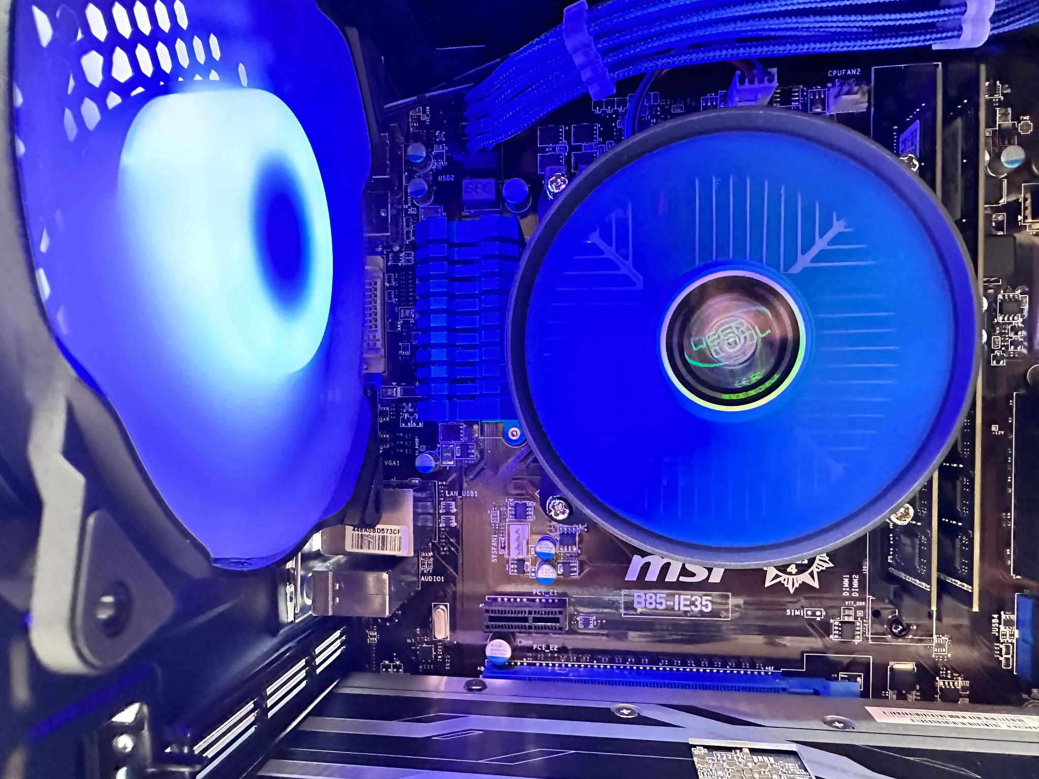 💙SAPHIRE💙Gaming PC🔷AMD RX 480🔷Intel Core i7 4770🔷16GB DDR3 RAM🔷500GB SSD