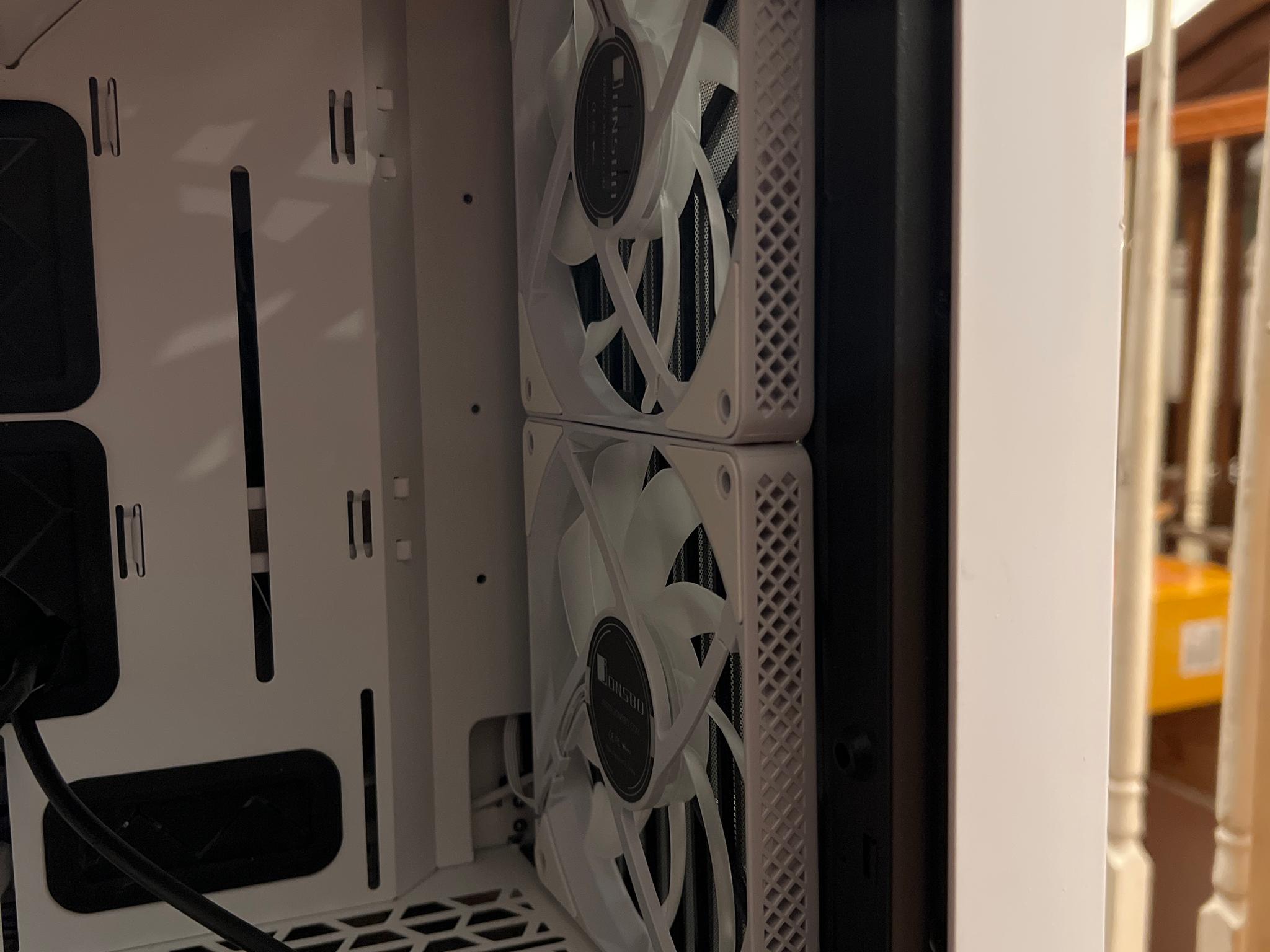 “Clearance Sale” White Fractal Torrent Nano only