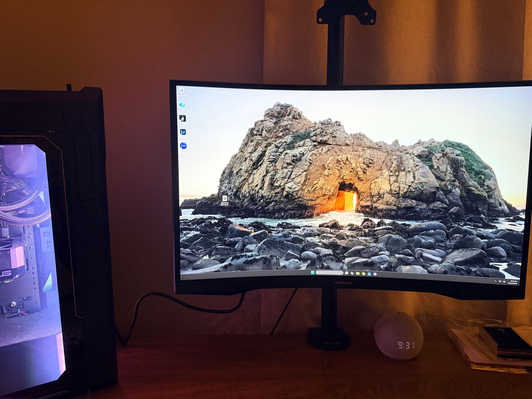 GeForce RTX 4070 Super Custom Gaming PC - Core i7-14700KF