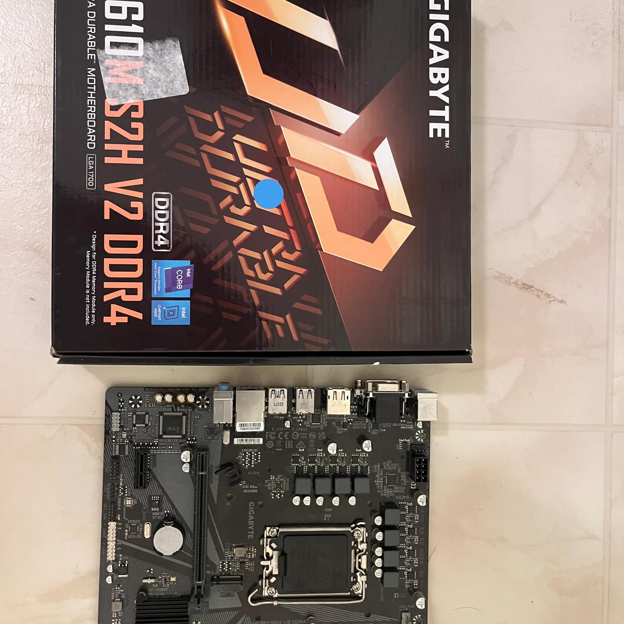 GIGABYTE H610M S2H V2 DDR4 (LGA 1700/ Micro ATX/ DDR4/ Single M.2/ PCIe 4.0/ USB 3.2 Gen1)