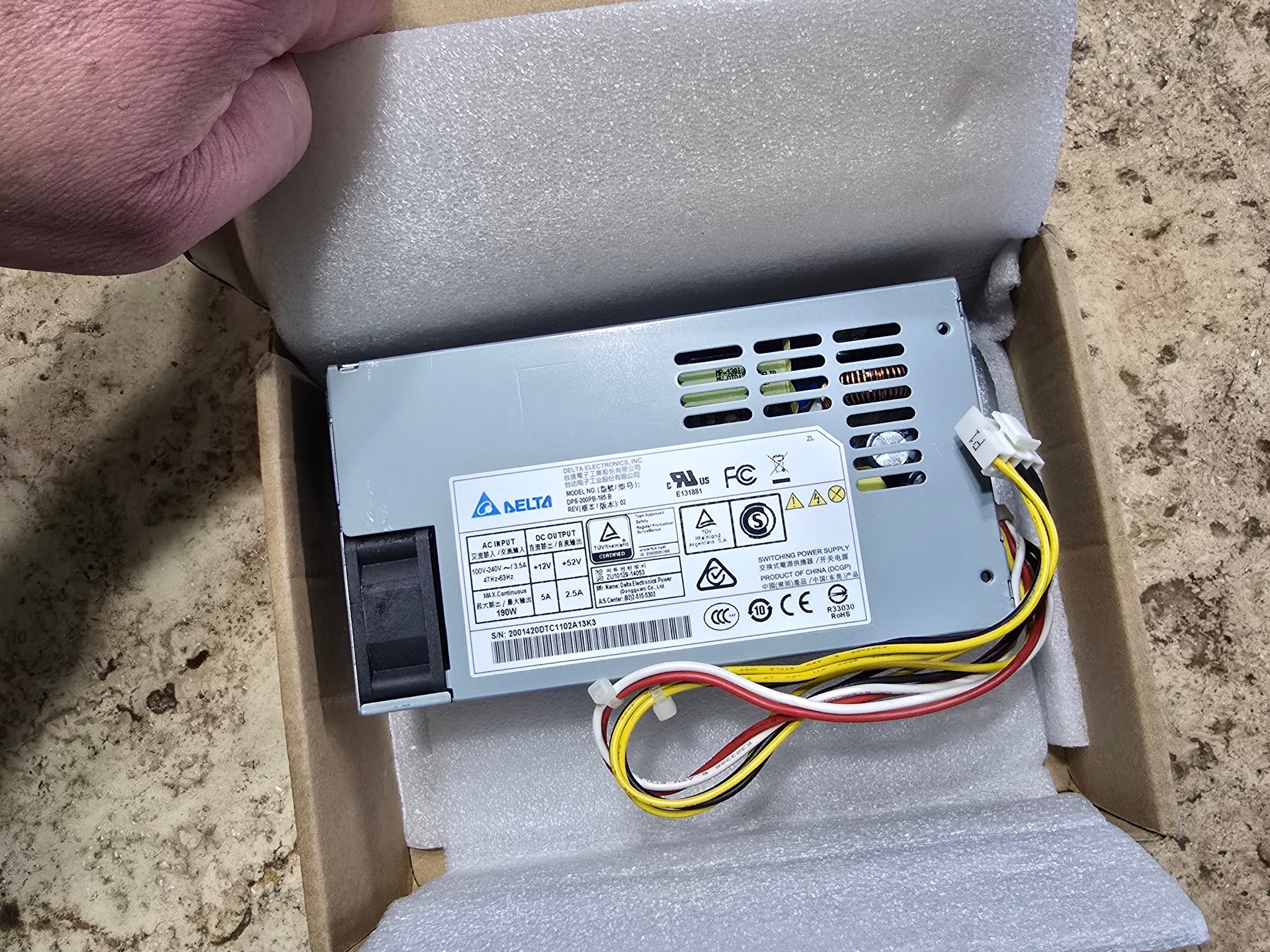 New 4 +2 pin 190W Power Supply Compatible with DPS-200PB-185 B