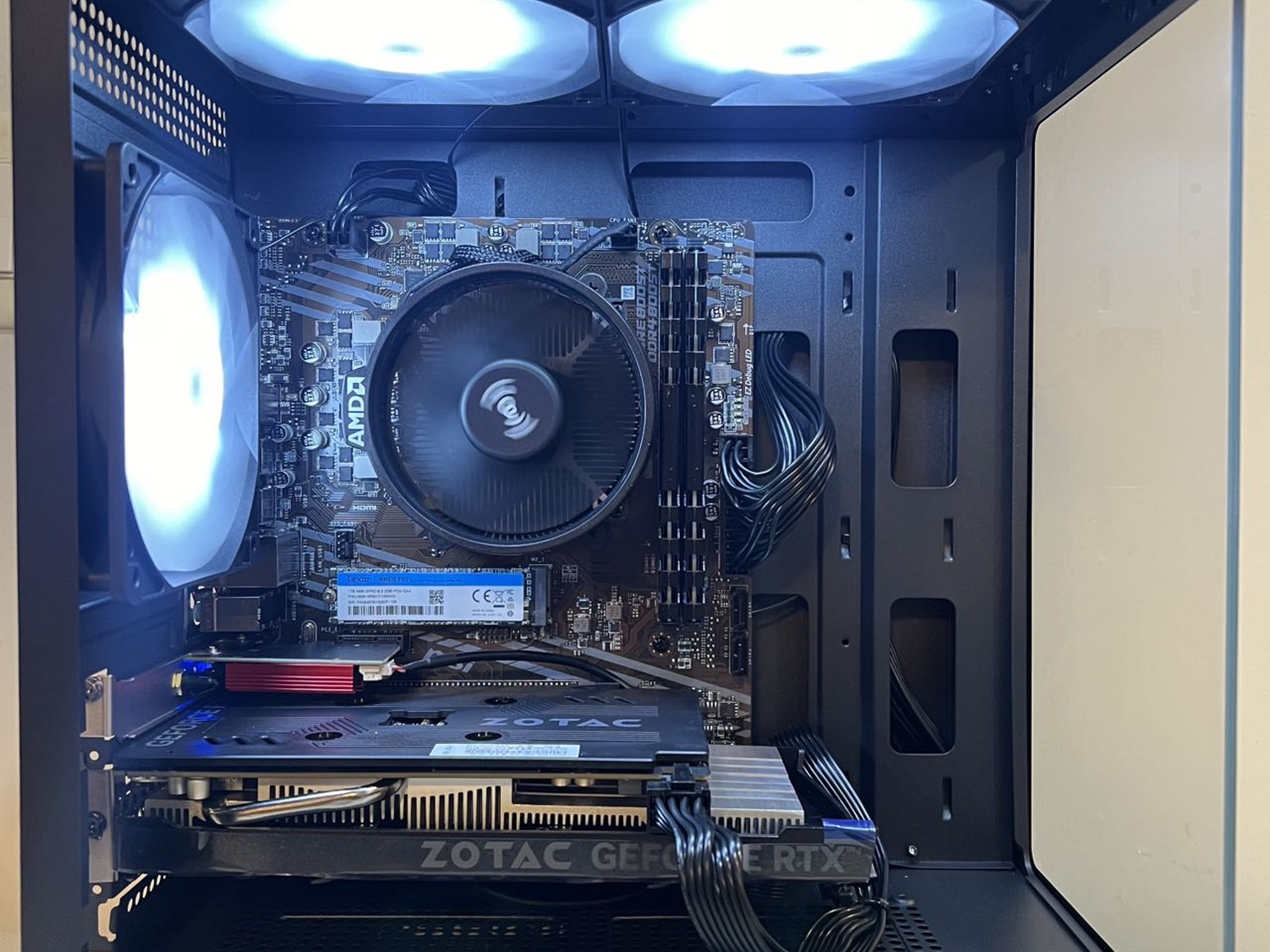 🔥SALE🔥 RTX 4060|R5-5600|1TB M.2|16GB RAM-DeepHuo Brand NEW Pre-Built PC