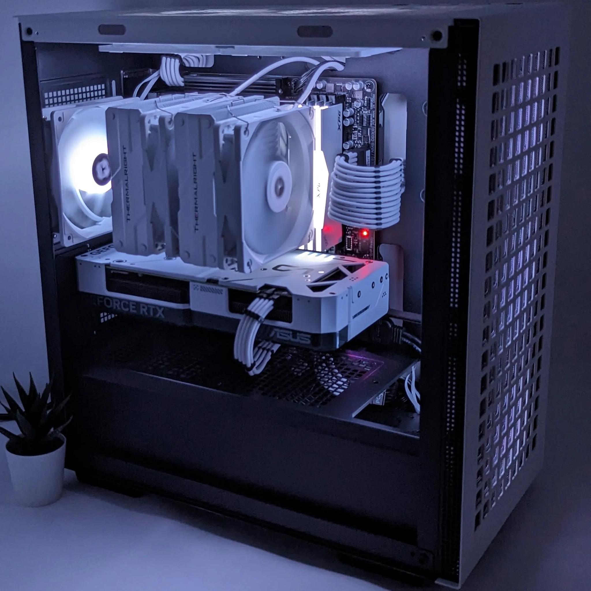 Future Foundation | RTX 4070 | Ryzen 5 7600X | 32gb RAM | MSI M461 2TB Gen 4 NVMe SSD