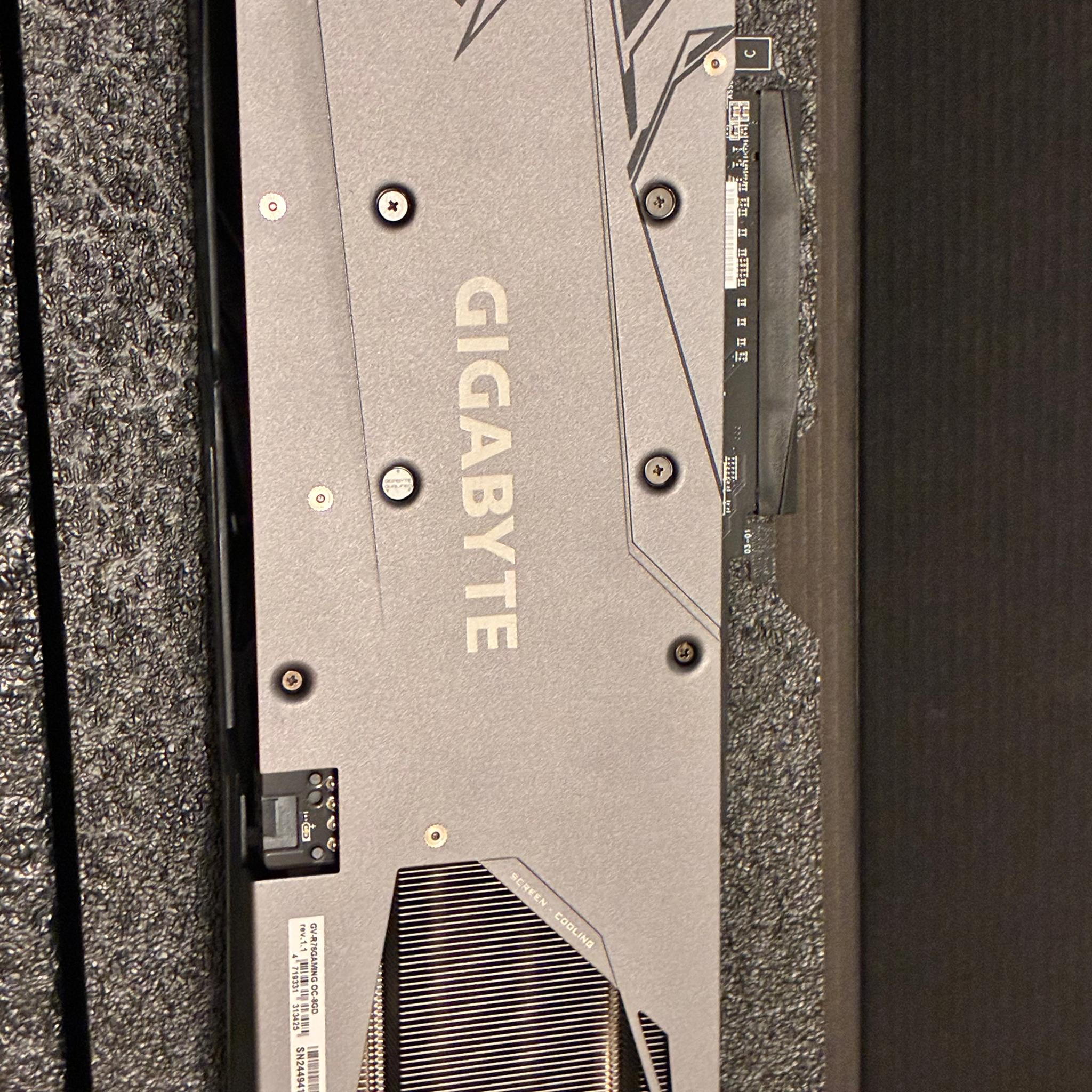 GIGABYTE GAMING OC Radeon RX 7600