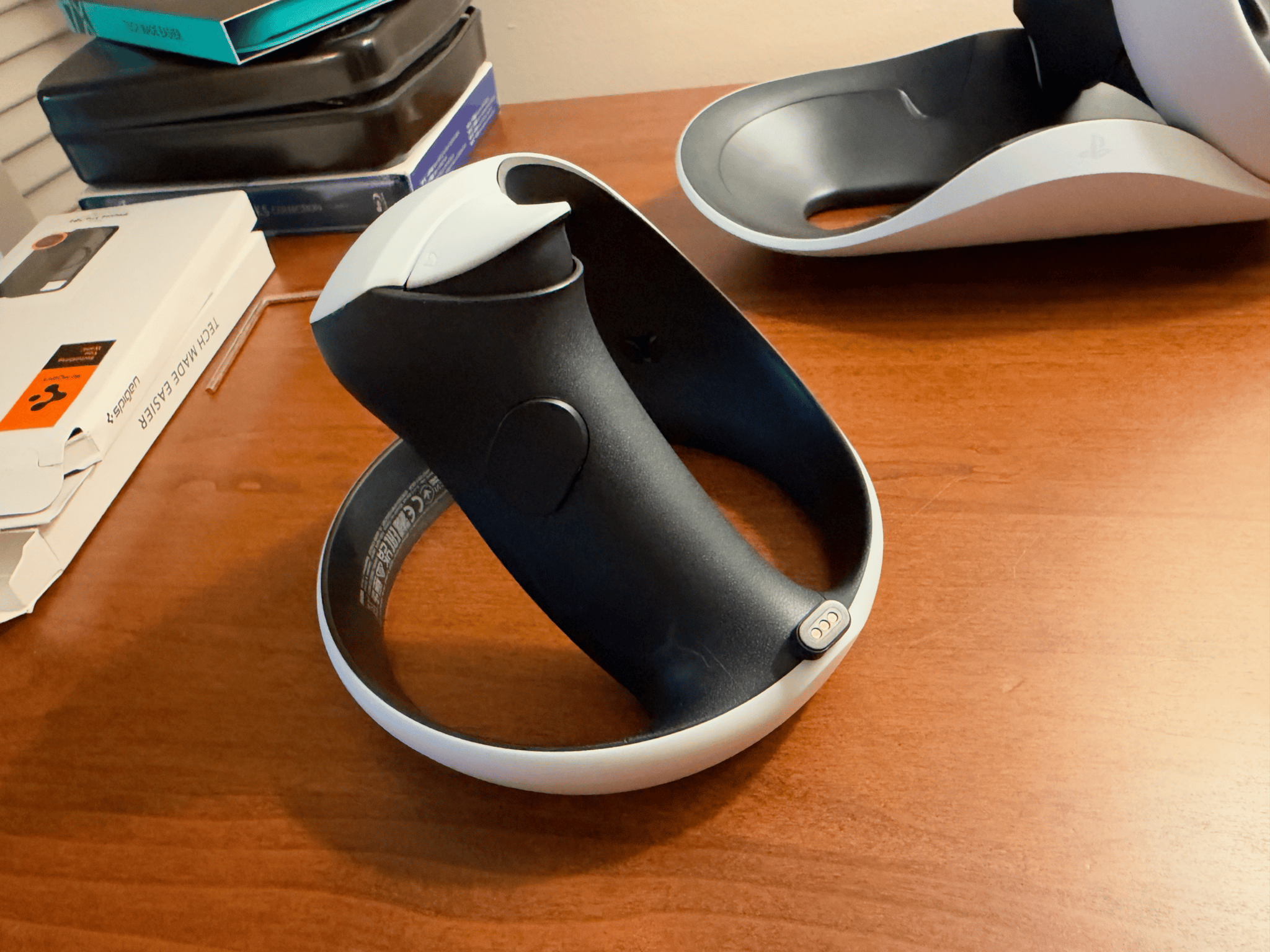 PSVR2 Sense Controllers + Charging Dock
