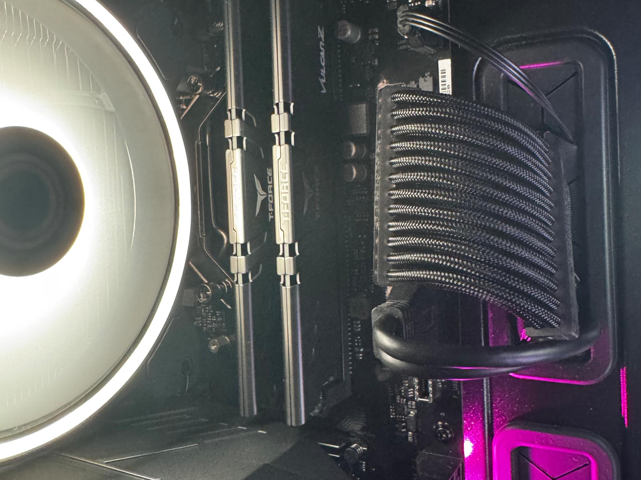 🎮 ELEGANCE👾 |INTEL I5 10400f | NVIDIA 1660 | 1TB SSD | 16GB DDR4 | WIFI/BT| WIN 11