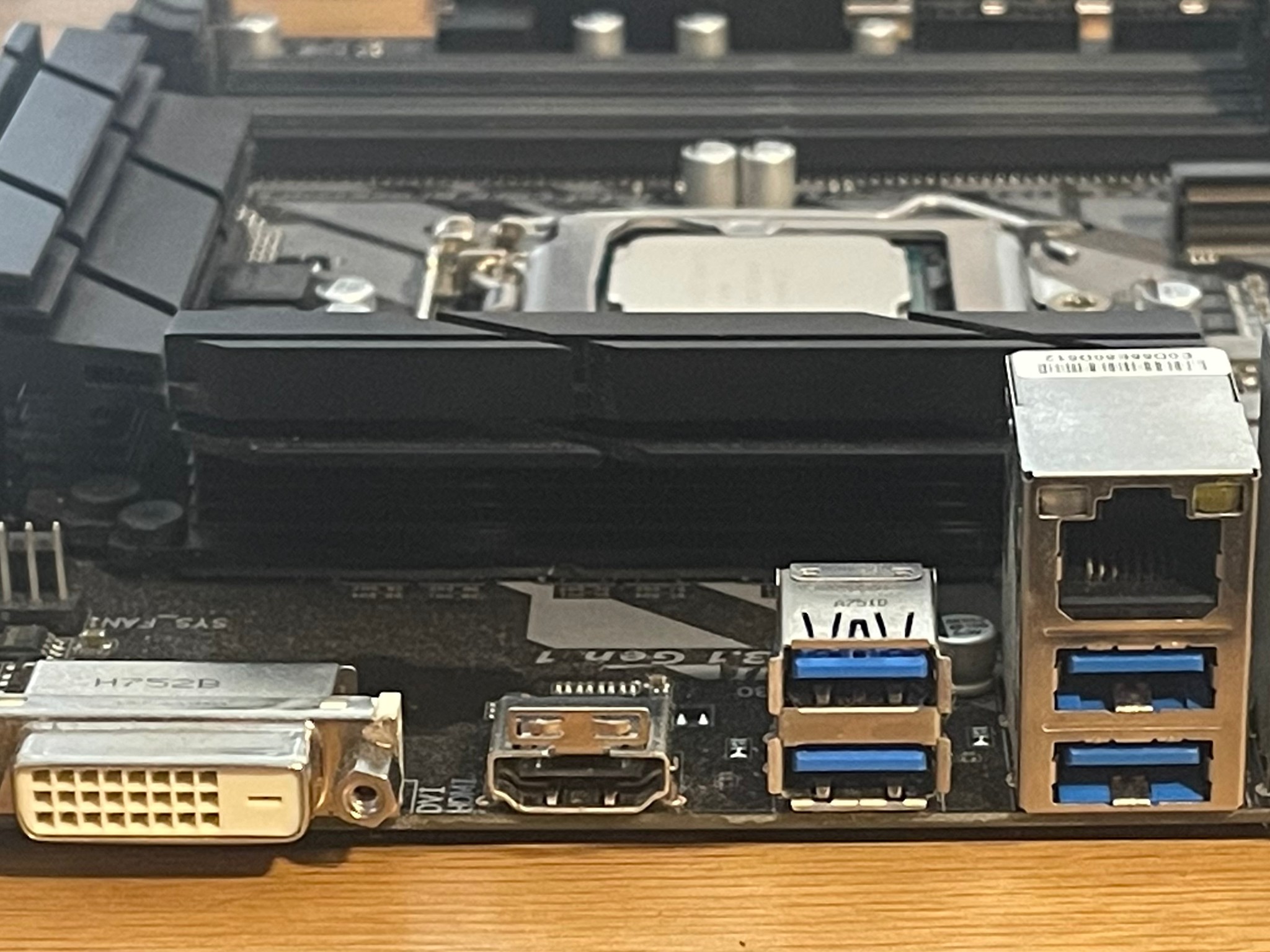 Used, Gigabyte z370 HD3, i7-8700, 16GB, 256GB