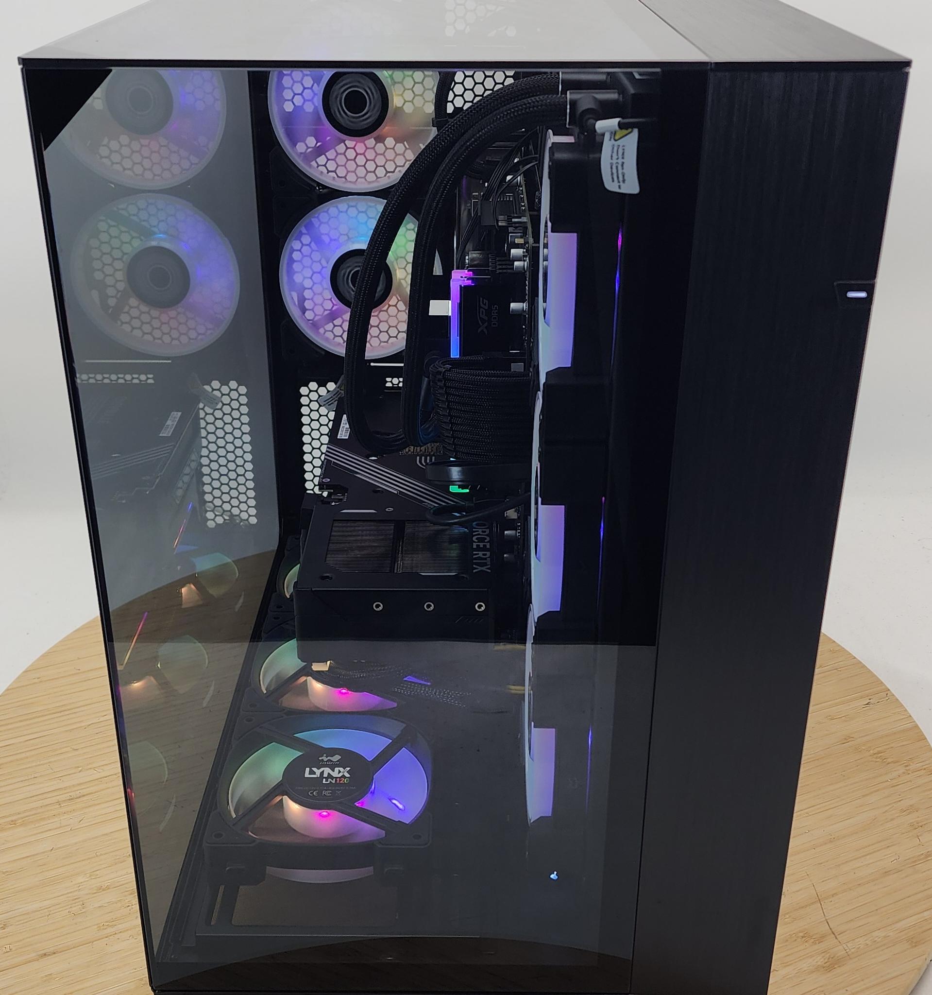 Gaming PC Ryzen 7 9700X 32GB RAM 2TB SSD RTX 5070 Ti 16GB Windows 11 Computer