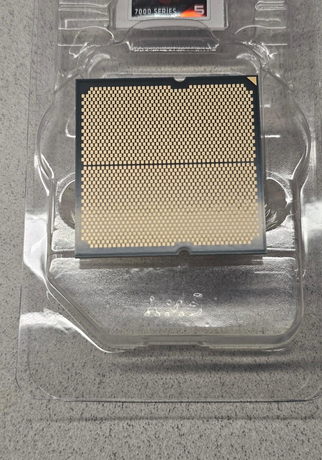 AMD Ryzen 5 7600X