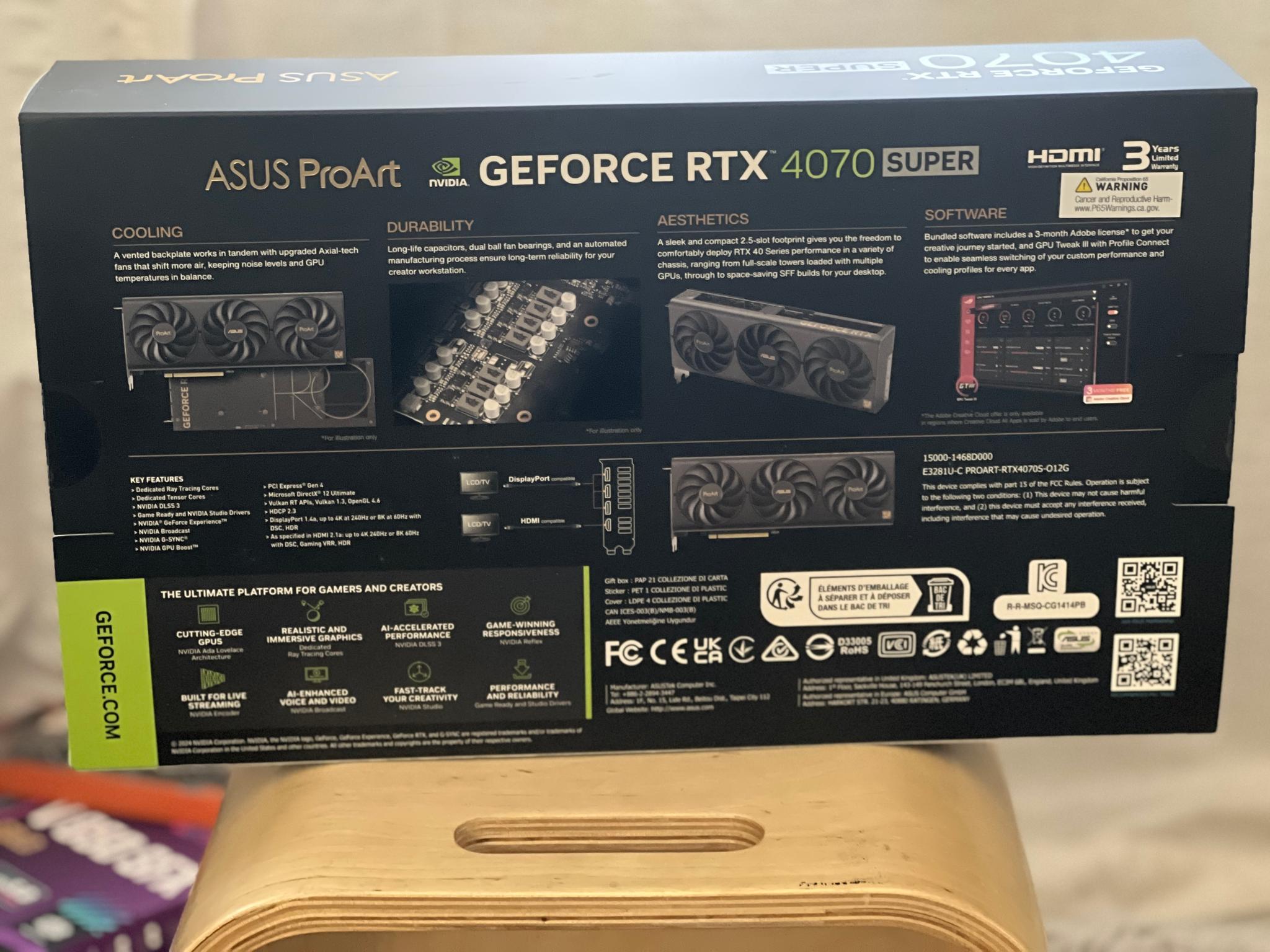 Asus ProArt GeForce RTX 4070 SUPER
