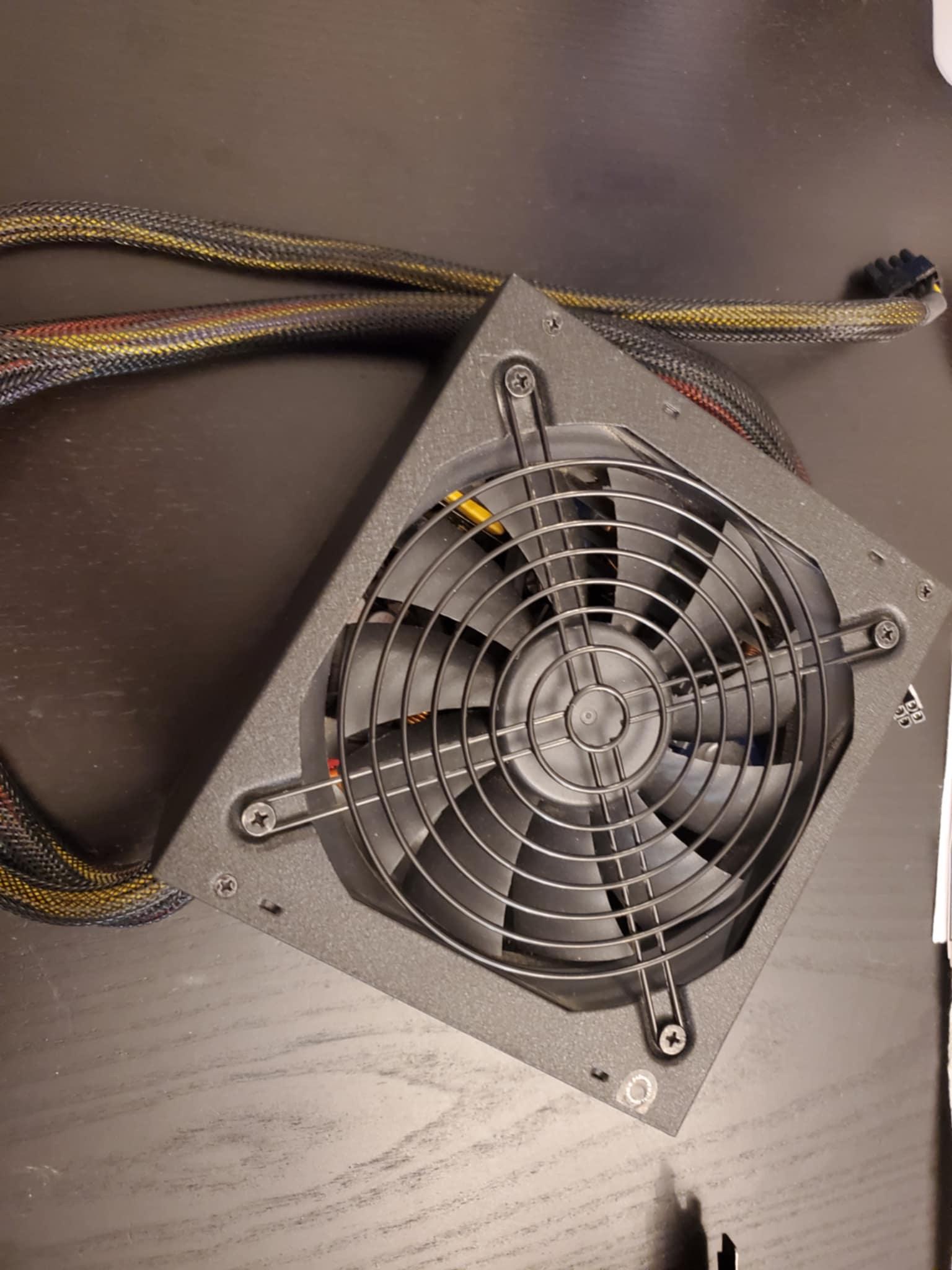 Rosewill Capstone 650M, 650 Watt 80+ Gold Semi-Modular Power Supply