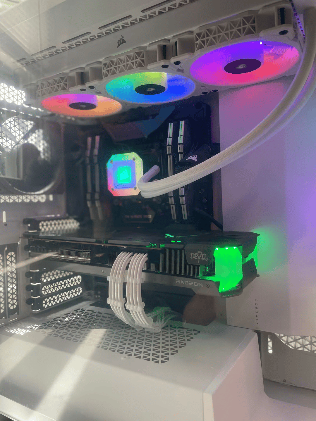 "Devil in Disguise" - 6700XT, i7-7820X, 32GB Quad-Channel, 1TB Samsung 980, Corsair ARGB