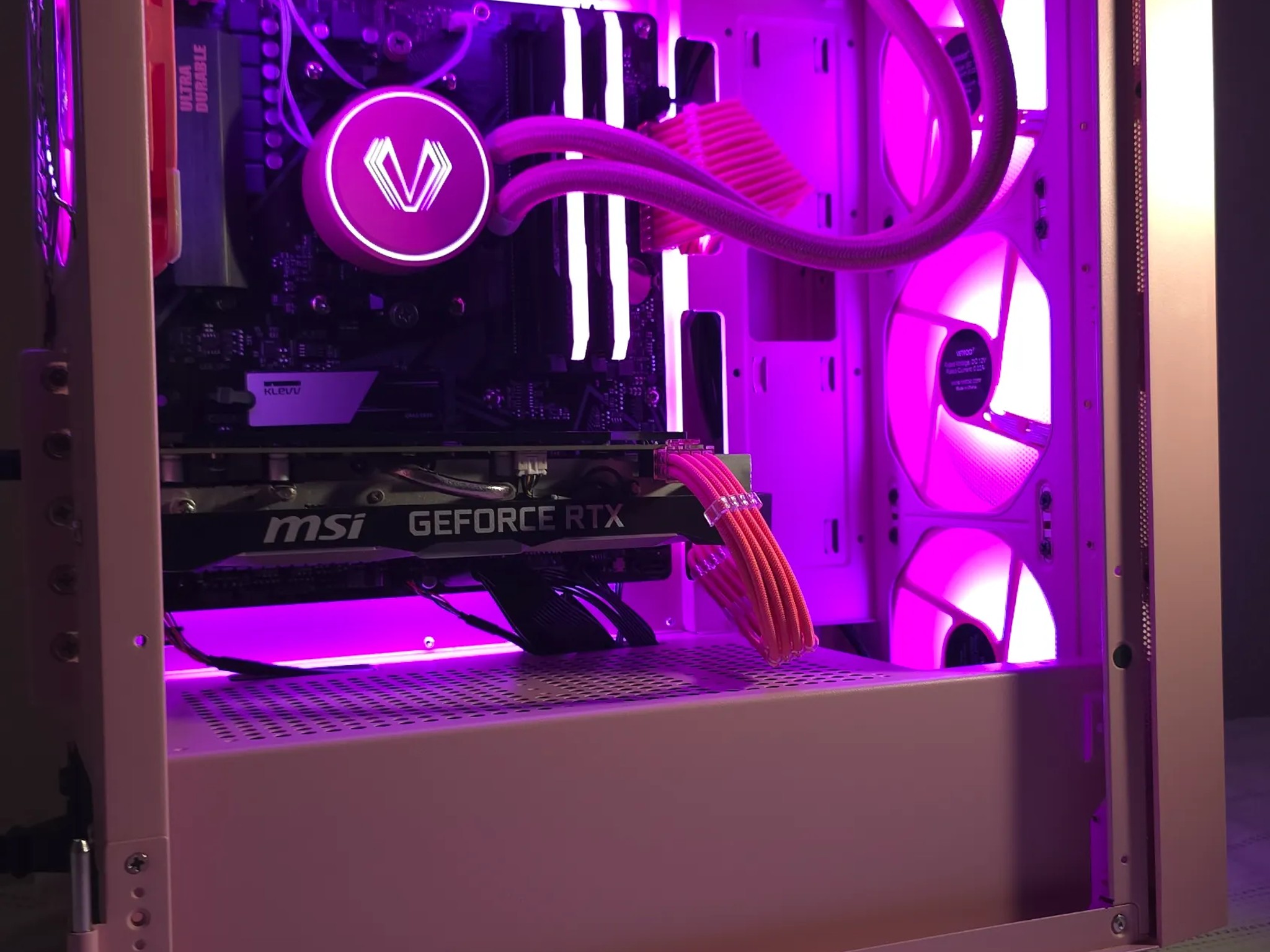 PINK THEME GAMER READY PC!  AMD Ryzen 5 3600X / NVIDIA RTX 2060 / 32GB RAM/ 1 TB M.2 NVME/ WIFI