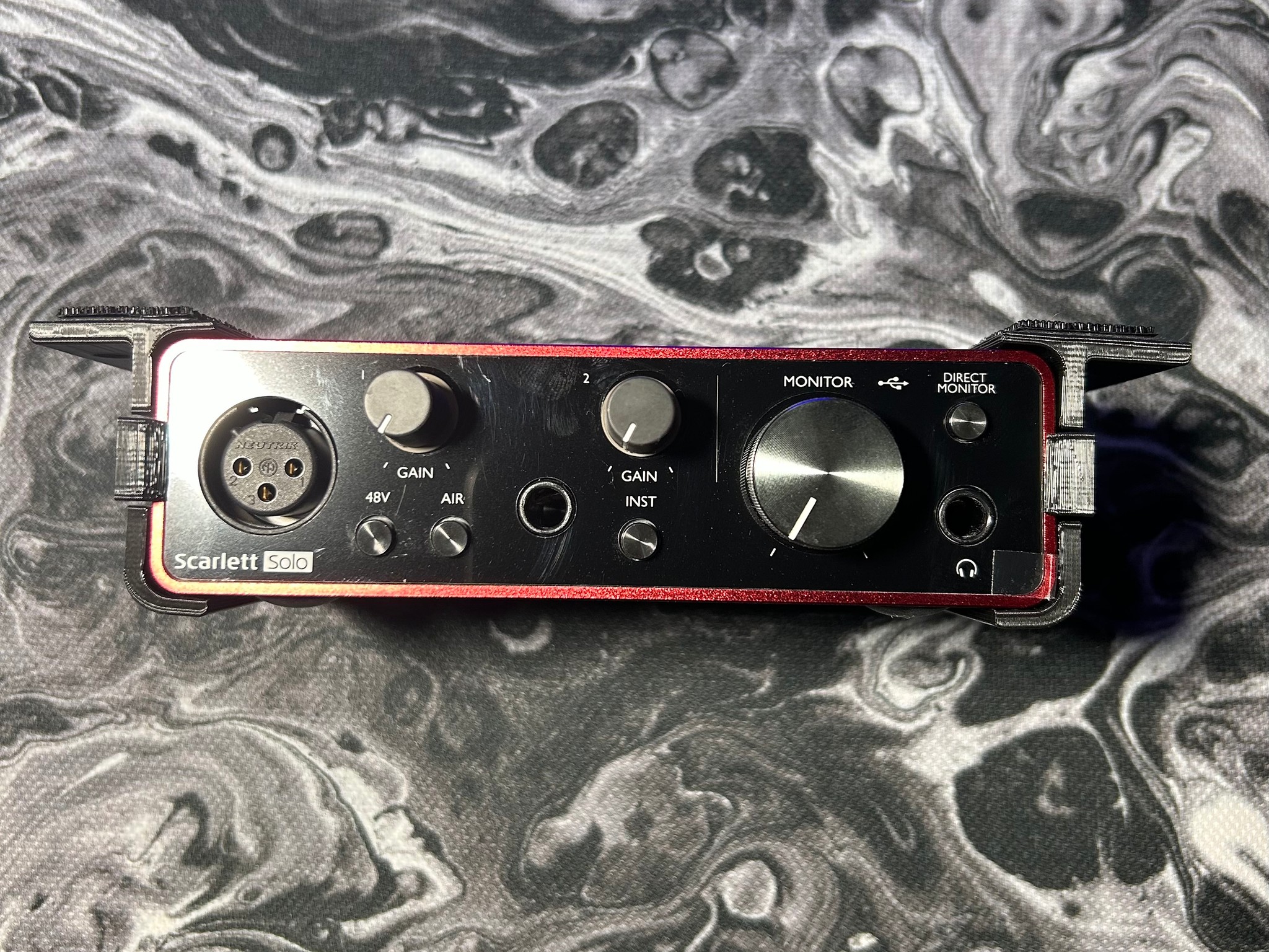 Focusrite Scarlett Solo 3rd Gen Usb-C Audio Interface w/ Mount - OPEN BOX ($115 VALUE)