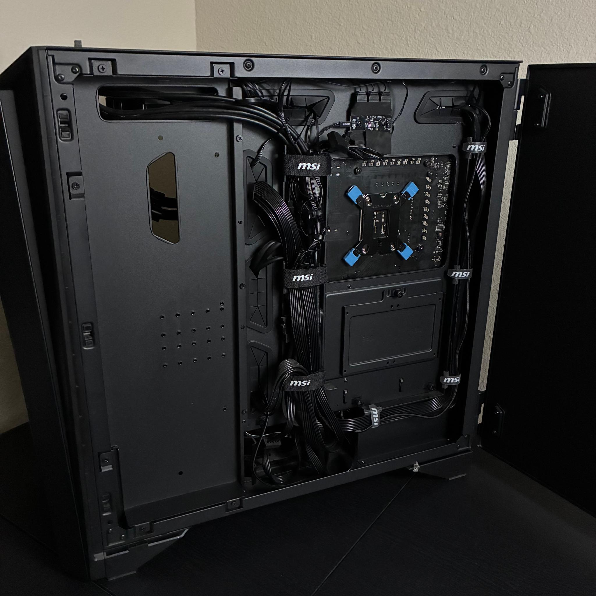 5080 ALL BLACK GAMING PC