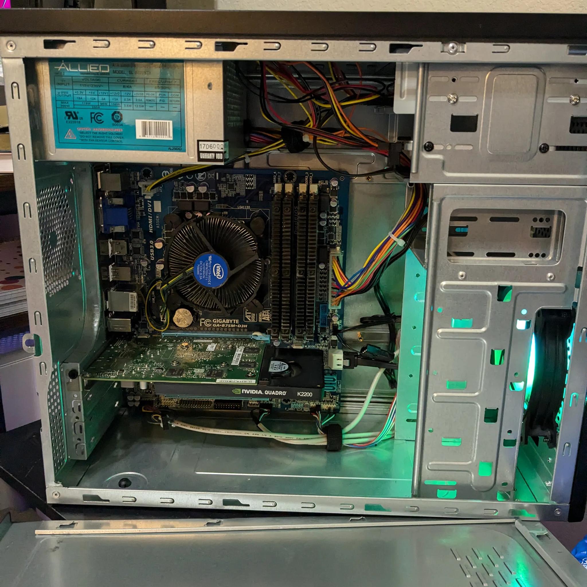 Incognito - i5-2400, 16GB RAM, Quadro K2200 (GTX 750 TI), 400GB SSD, Win10, RGB, Wifi