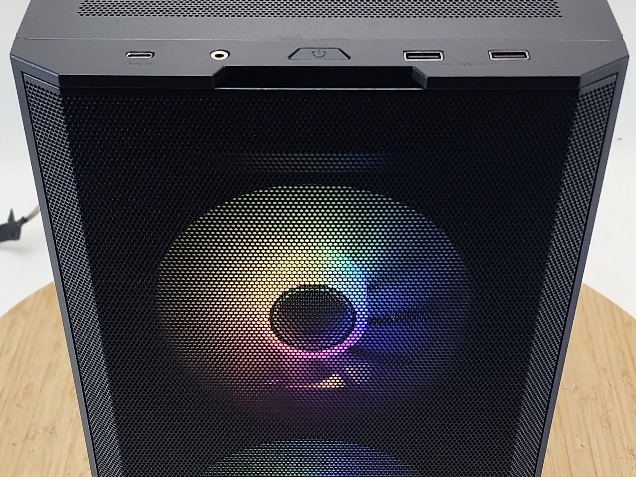 Gaming PC Ryzen 7 7800X3D 32GB RAM 1TB SSD RX 7800 XT 16GB Windows 11 Computer
