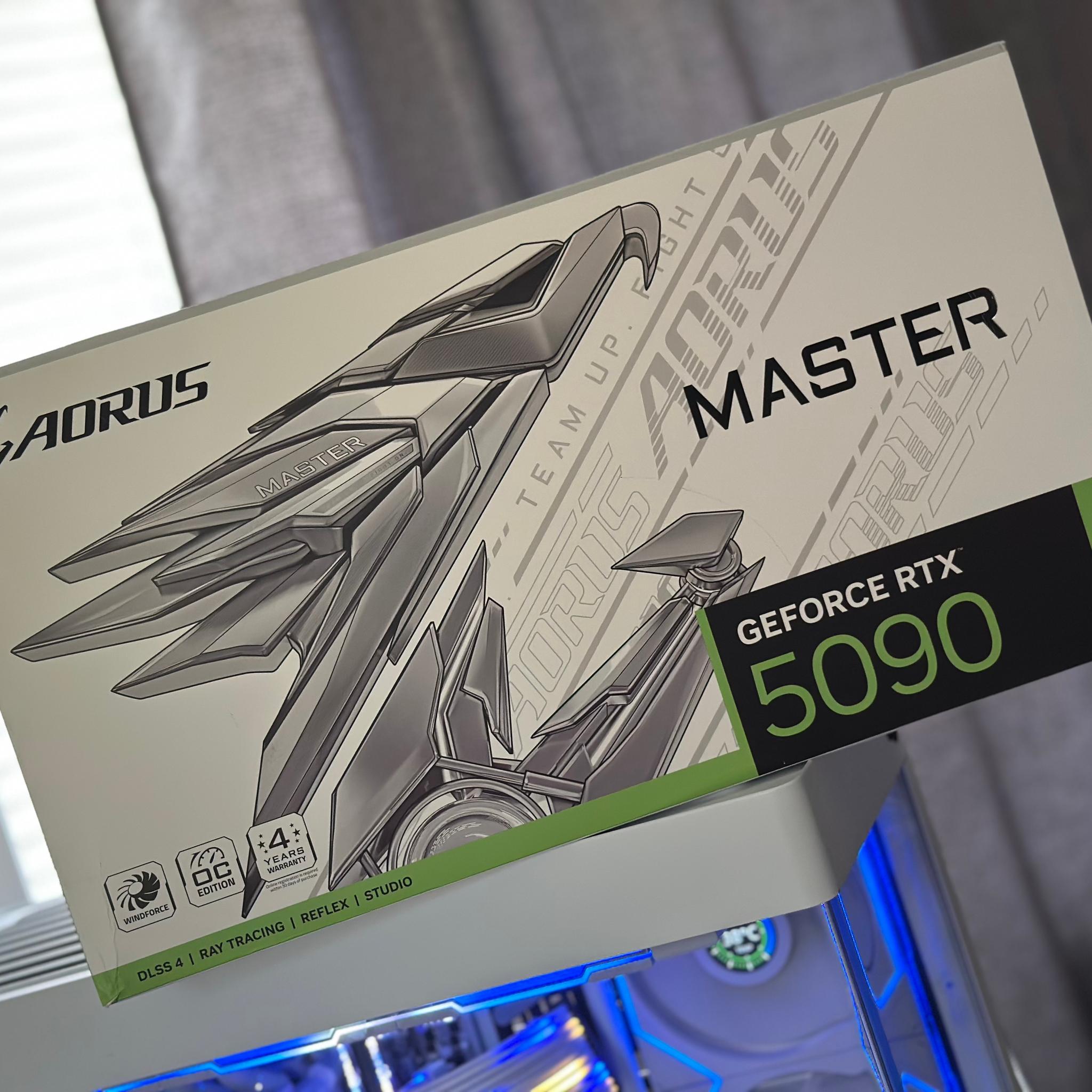 GIGABYTE AORUS GeForce RTX 5090 MASTER ICE 32G