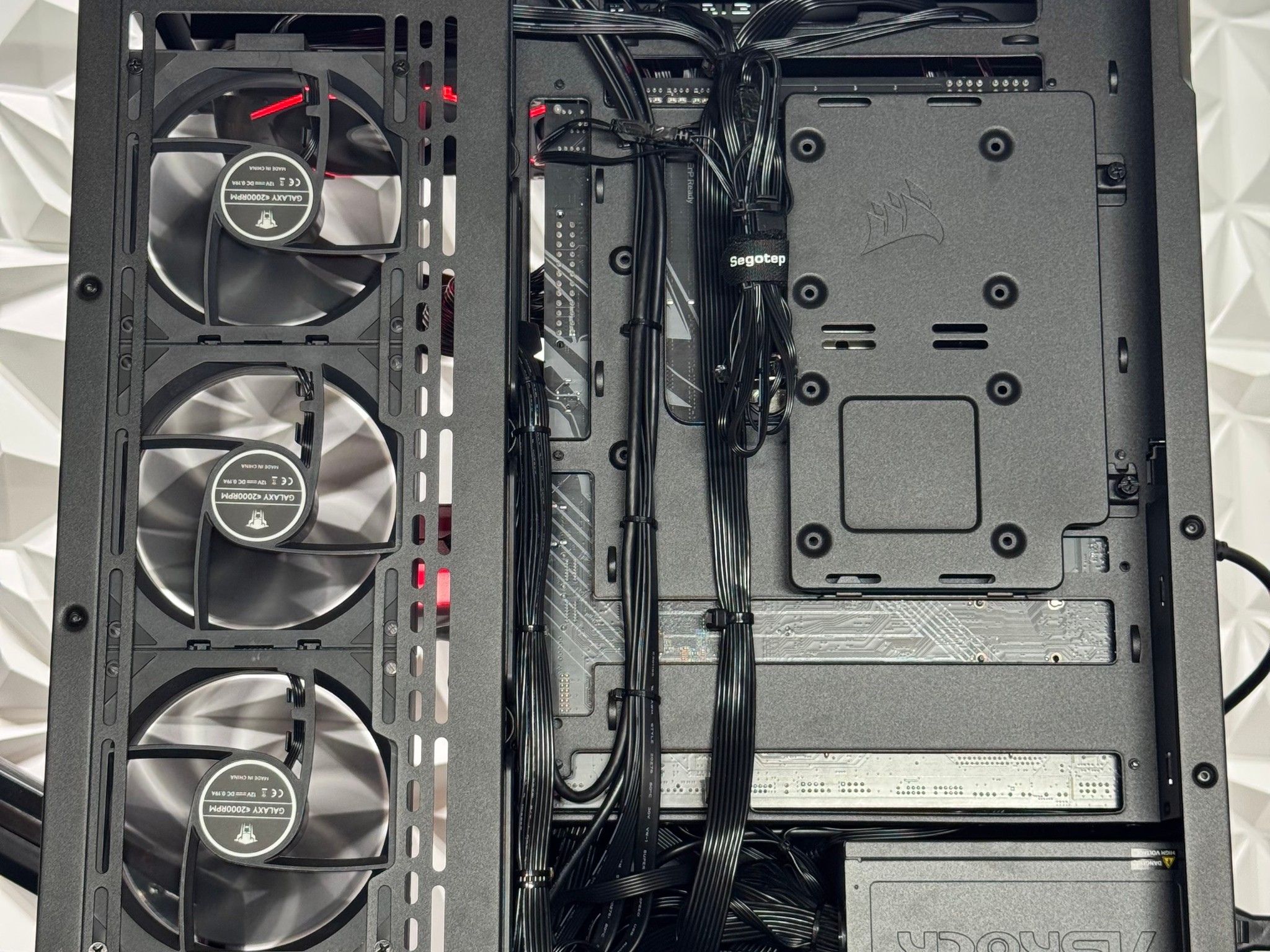 Ryzen 7 9850X3D / RTX 5070 Ti / 32GB 6400MTs DDR5 / 2TB Nvme ssd / 850w psu / X870E Motherboard