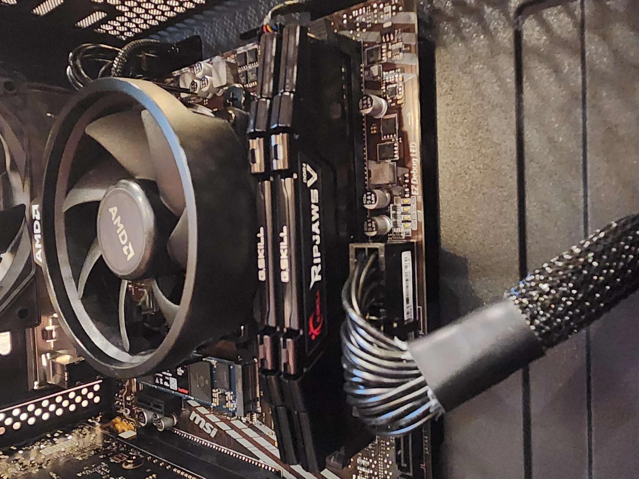 GTX 1070 | Ryzen 5 4500 | 16GB RAM | 500GB SSD | WiFi | Windows 11