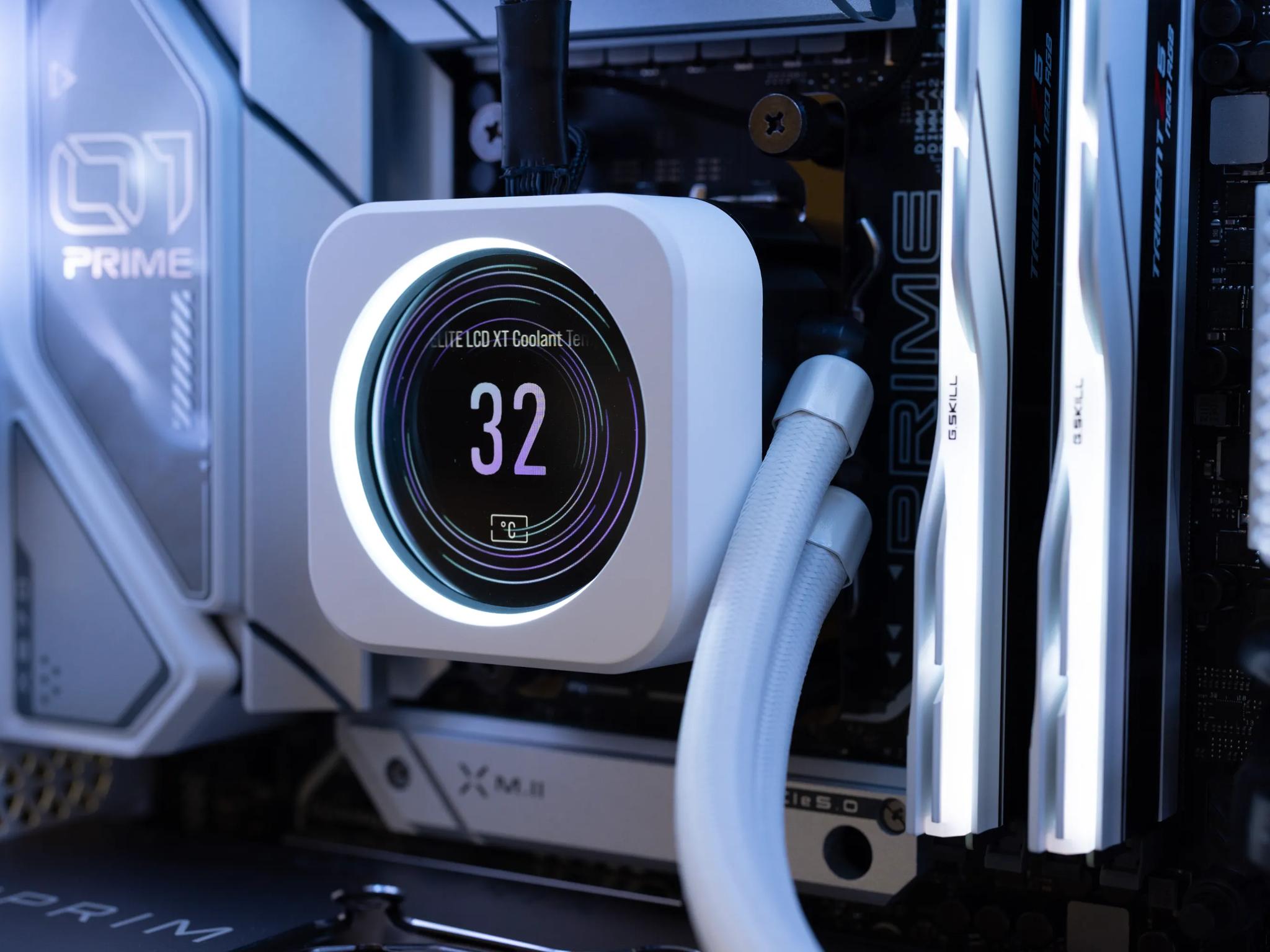 RTX 4080 Super, Ryzen 7 7800X3D, 4TB NVME storage, 48GB DDR5 6400, WiFi, High End Gaming PC