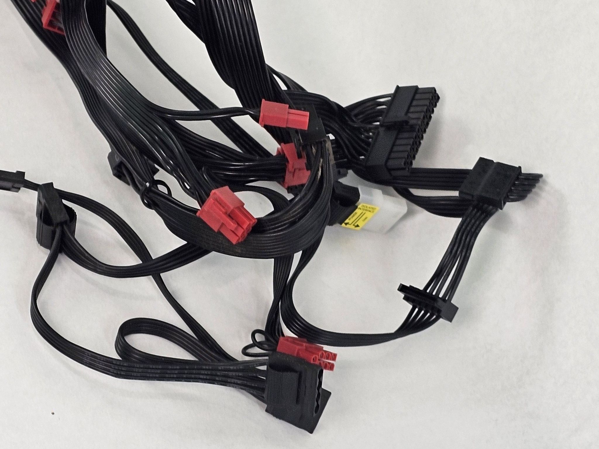 750 Watt PSU Thermaltake Toughpower Power Supply