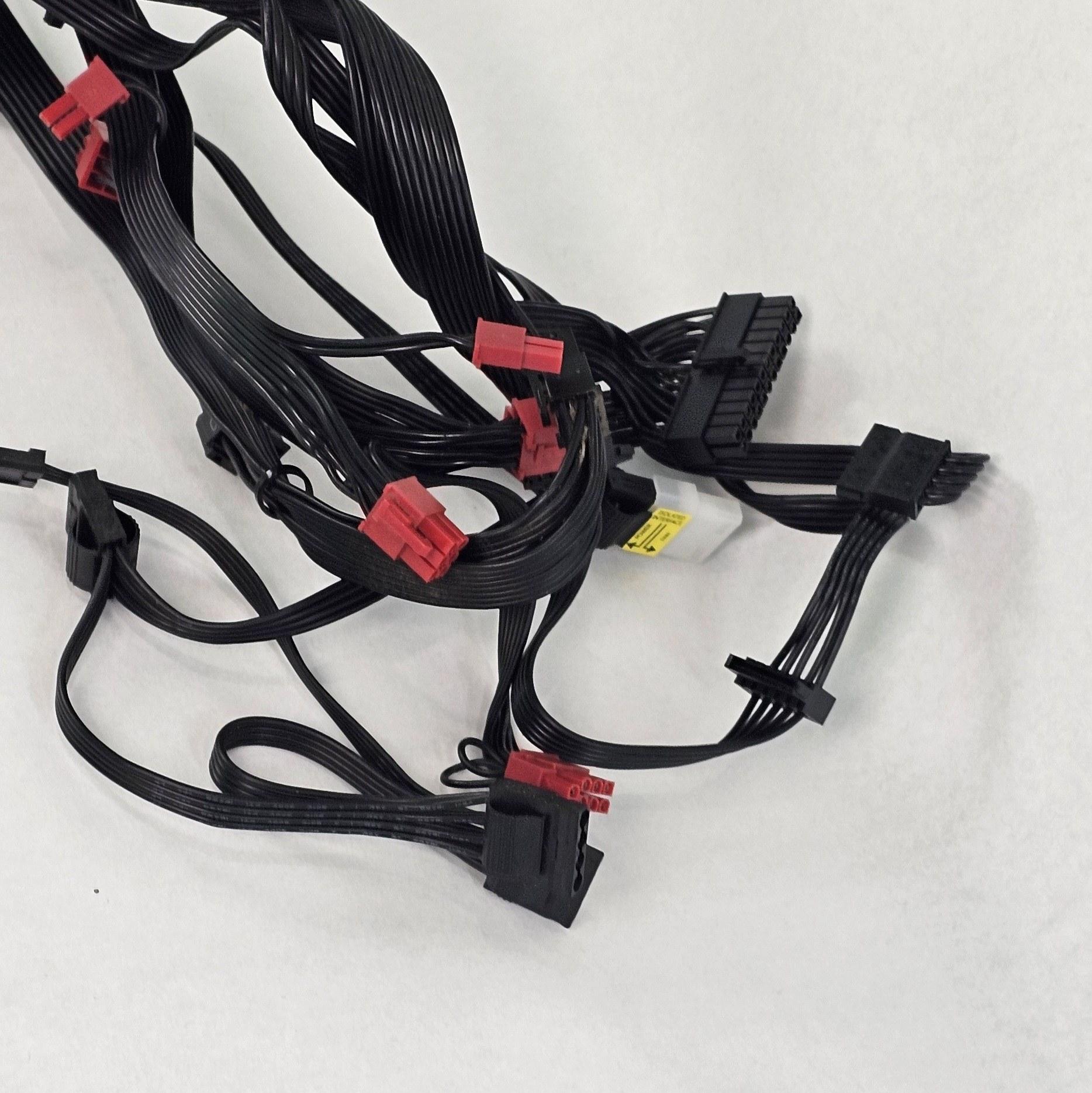 750 Watt PSU Thermaltake Toughpower Power Supply