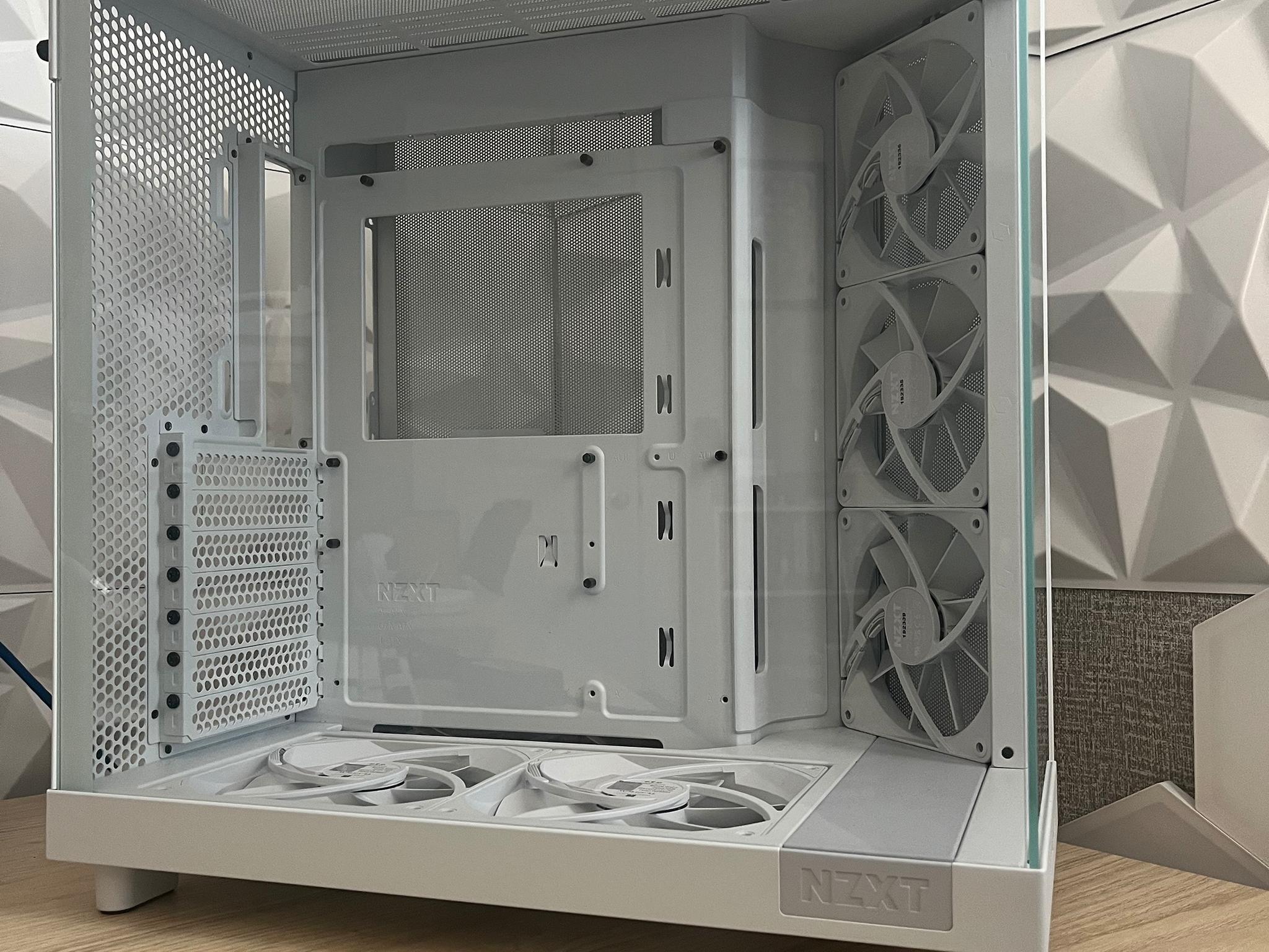 NZXT H6 FLOW MID TOWER AIRFLOW CASE WITH 5 FANS - GREAT CONDITION