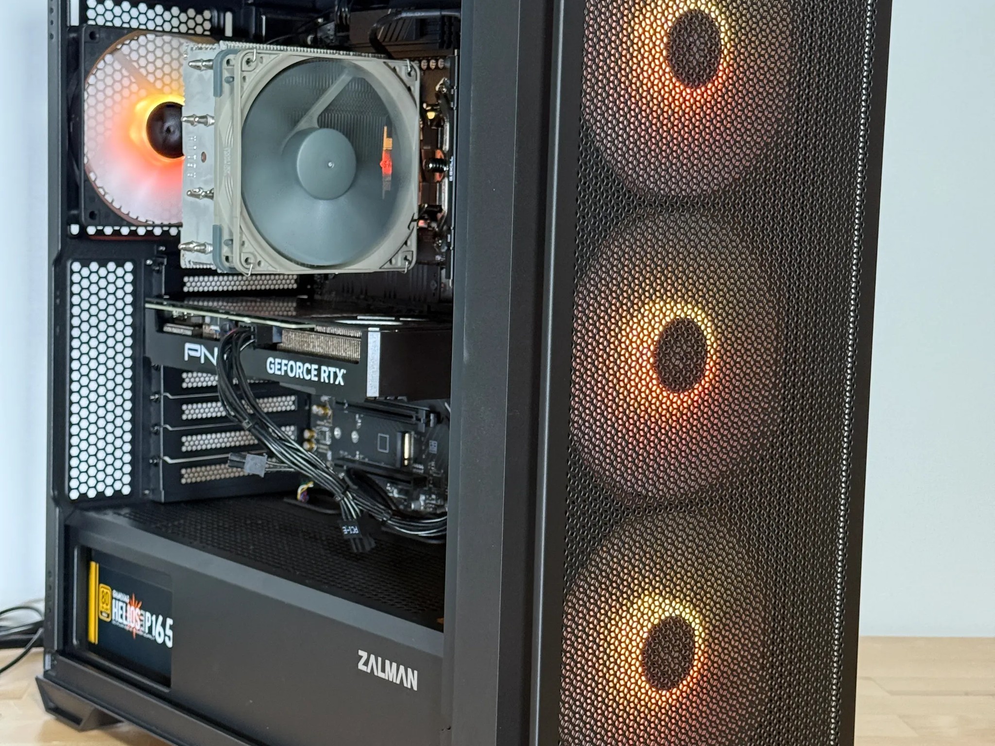 RTX 4070 Ryzen 7700x Gaming PC