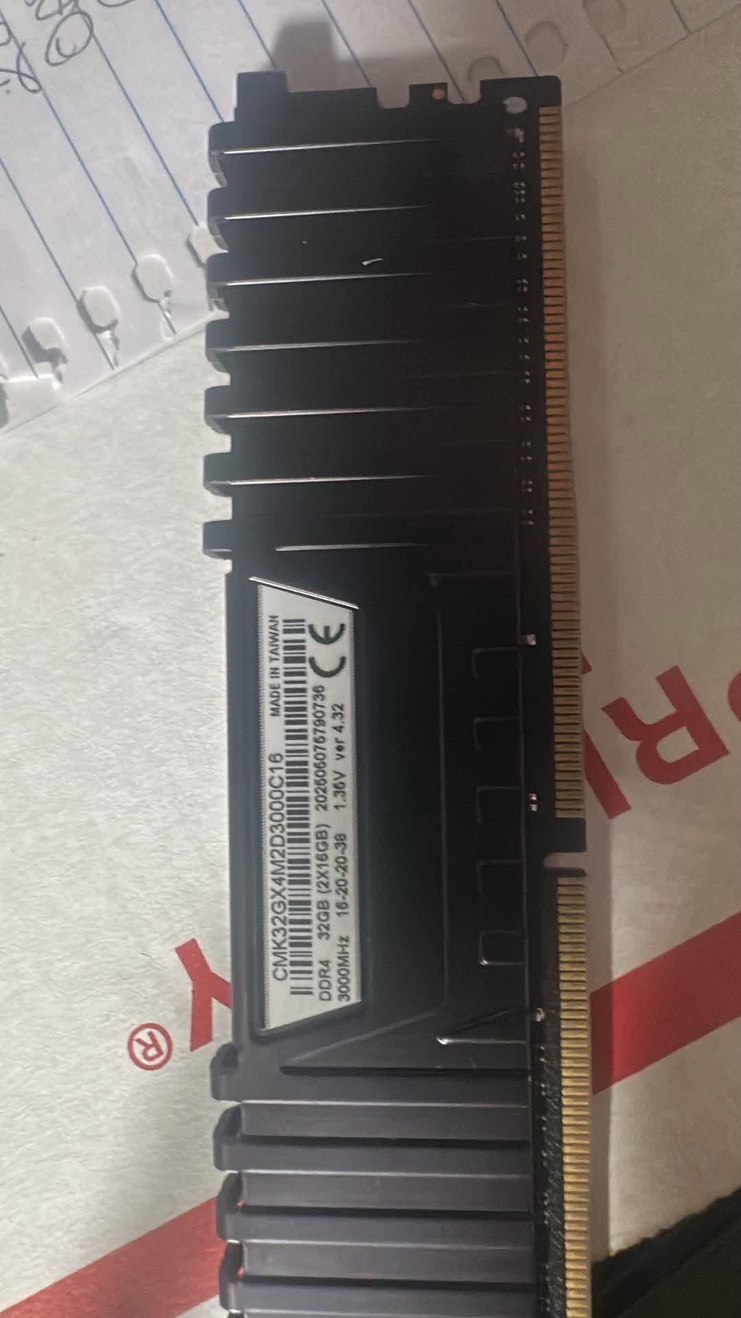 Corsair Vengeance LPX 32GB (2X16gb)-Kit