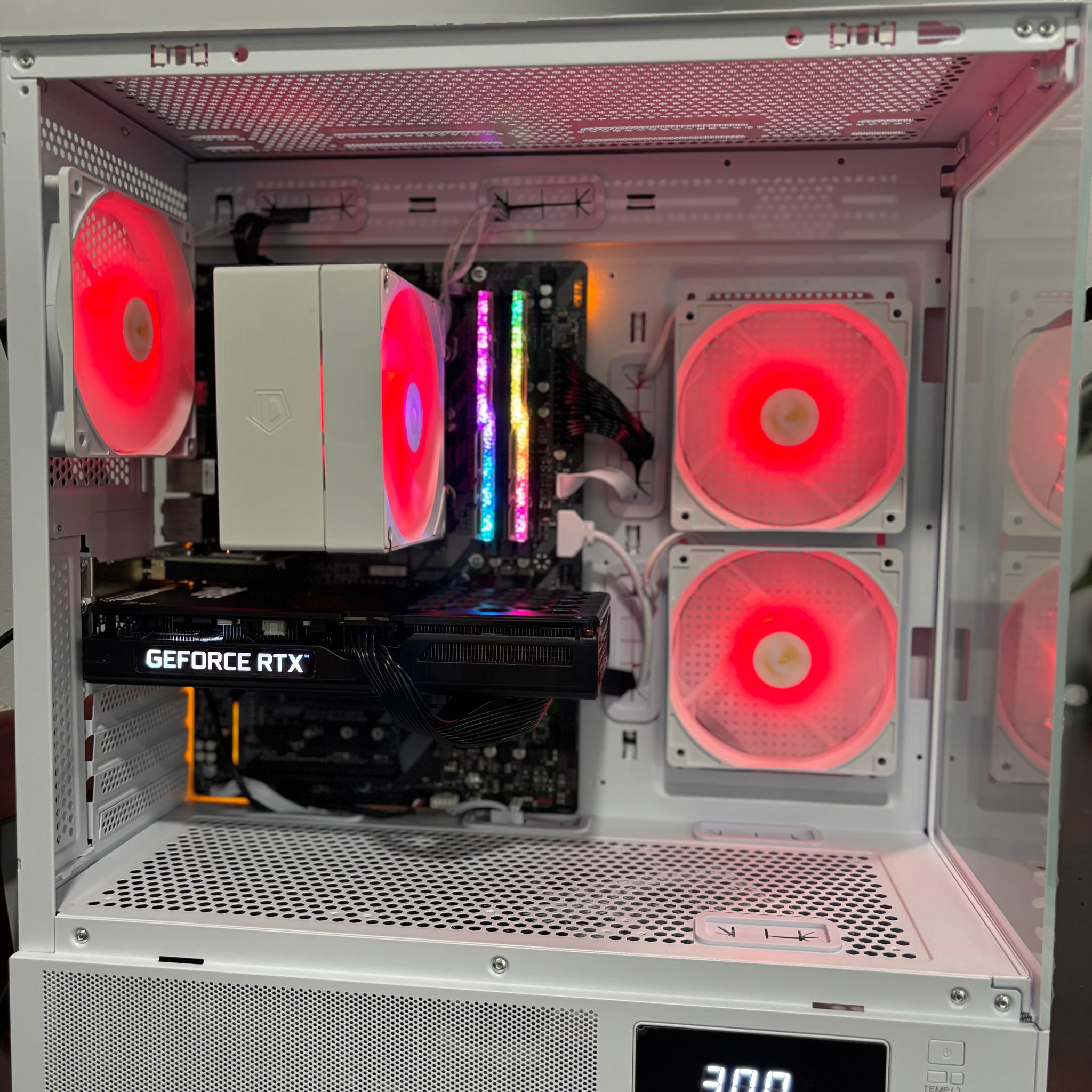 I7 8700 - RTX 3050 8gb - ddr4 16gb 3200mhz - 512gb ssd