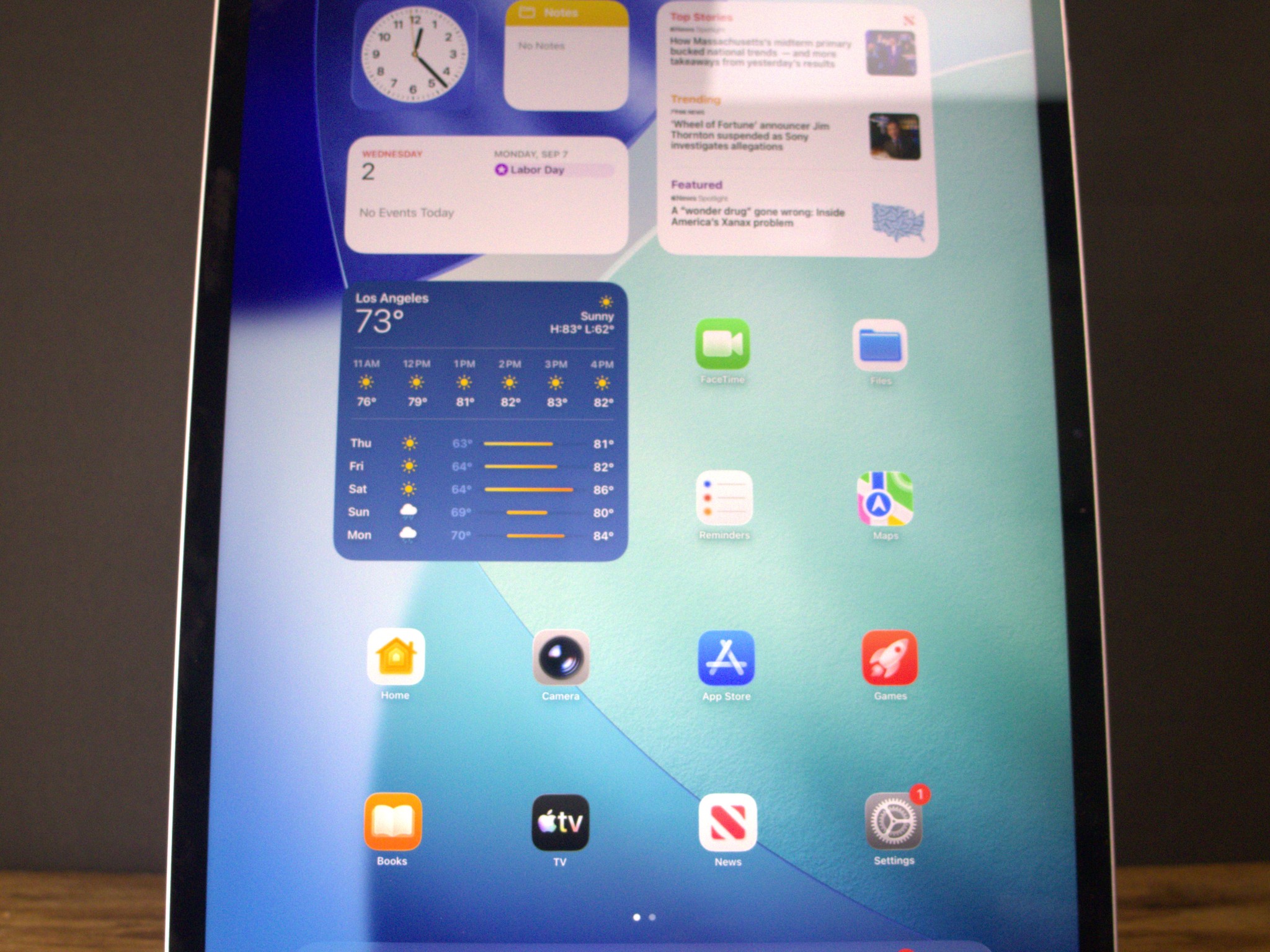 Apple Ipad Air 13-inch M4 chip with 256GB storage, Purple