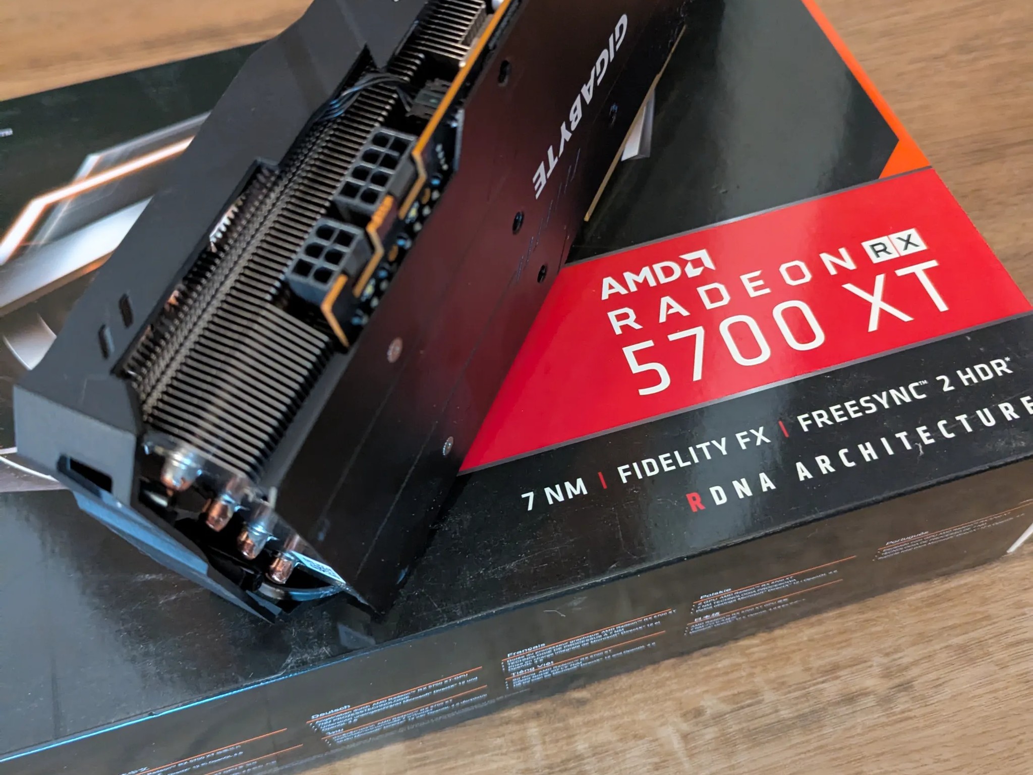 🔥 Gigabyte RX 5700 XT Gaming OC – 8GB GDDR6 | Gaming Beast 🔥