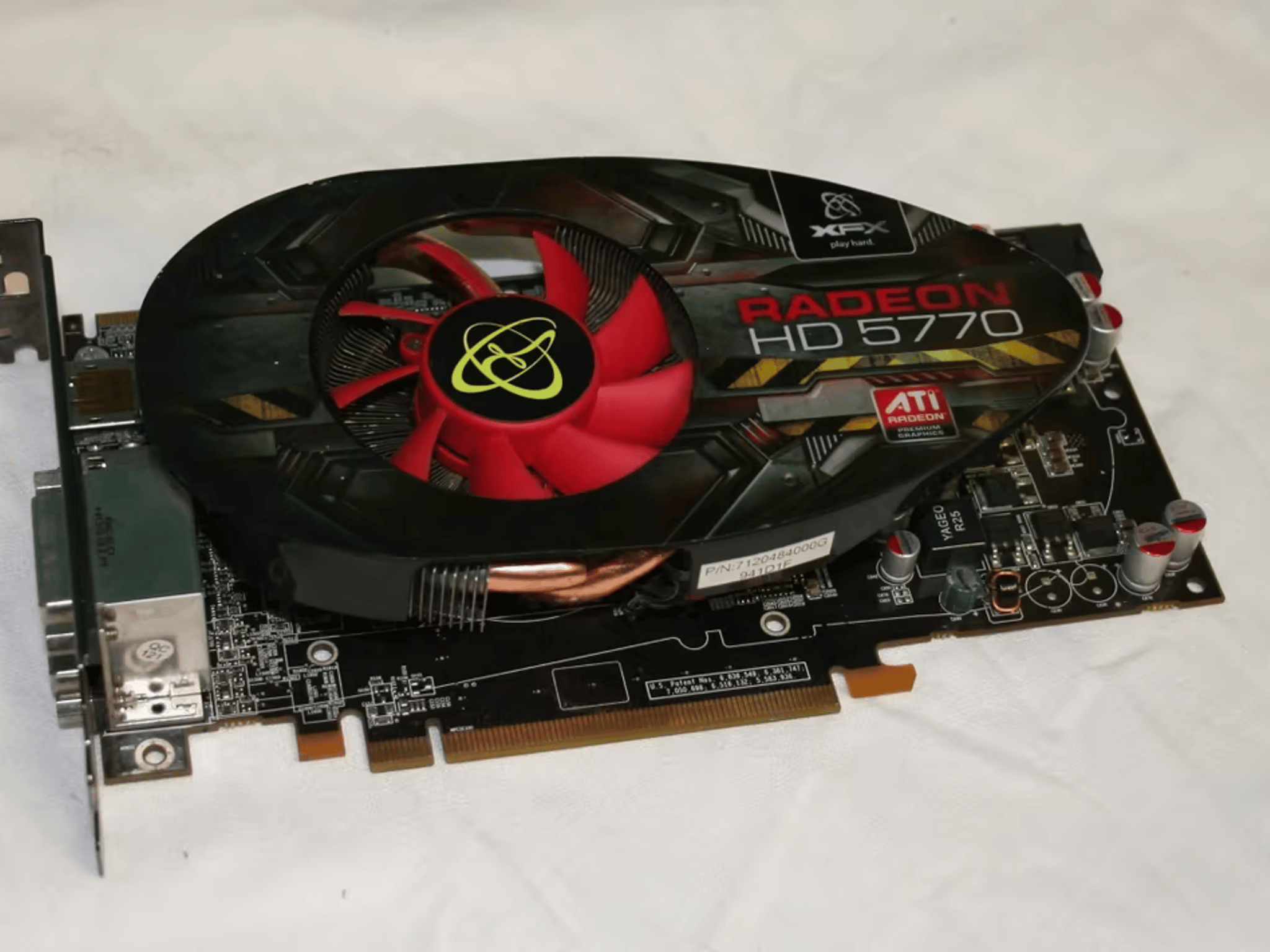 Radeon HD 5770 1GB Video Card! Just cleaned and pasted!