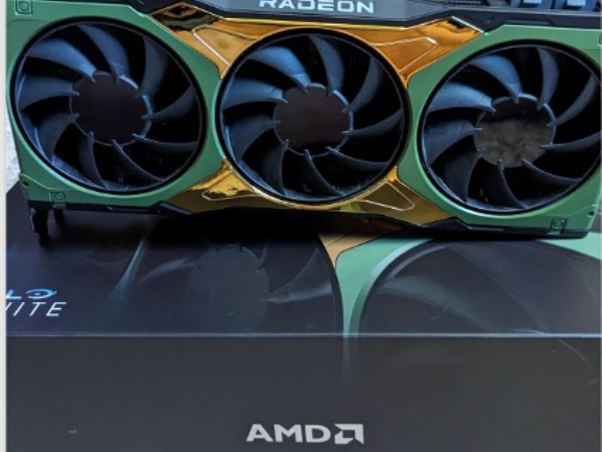 AMD RX 6900XT Halo Infinite edition