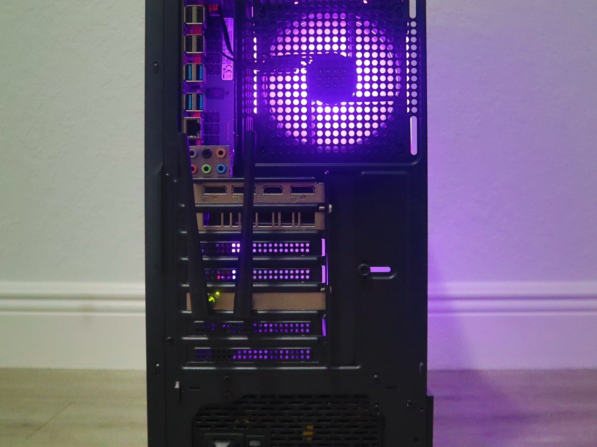 Gaming PC - RTX 2060, E5-1650 V4, 32GB DDR4, WIFI, BLUETOOTH, ARGB, BLACK, 128GB NVME SSD, 1TB HDD.