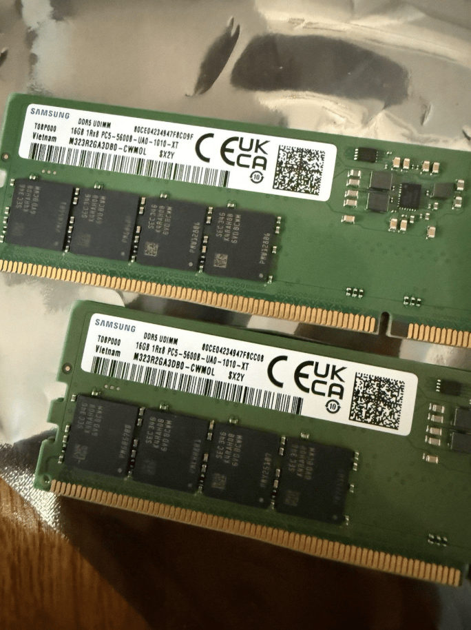 Samsung 32GB RAM (2x16GB) DDR5-5600 M323R2GA3DB0  TESTED