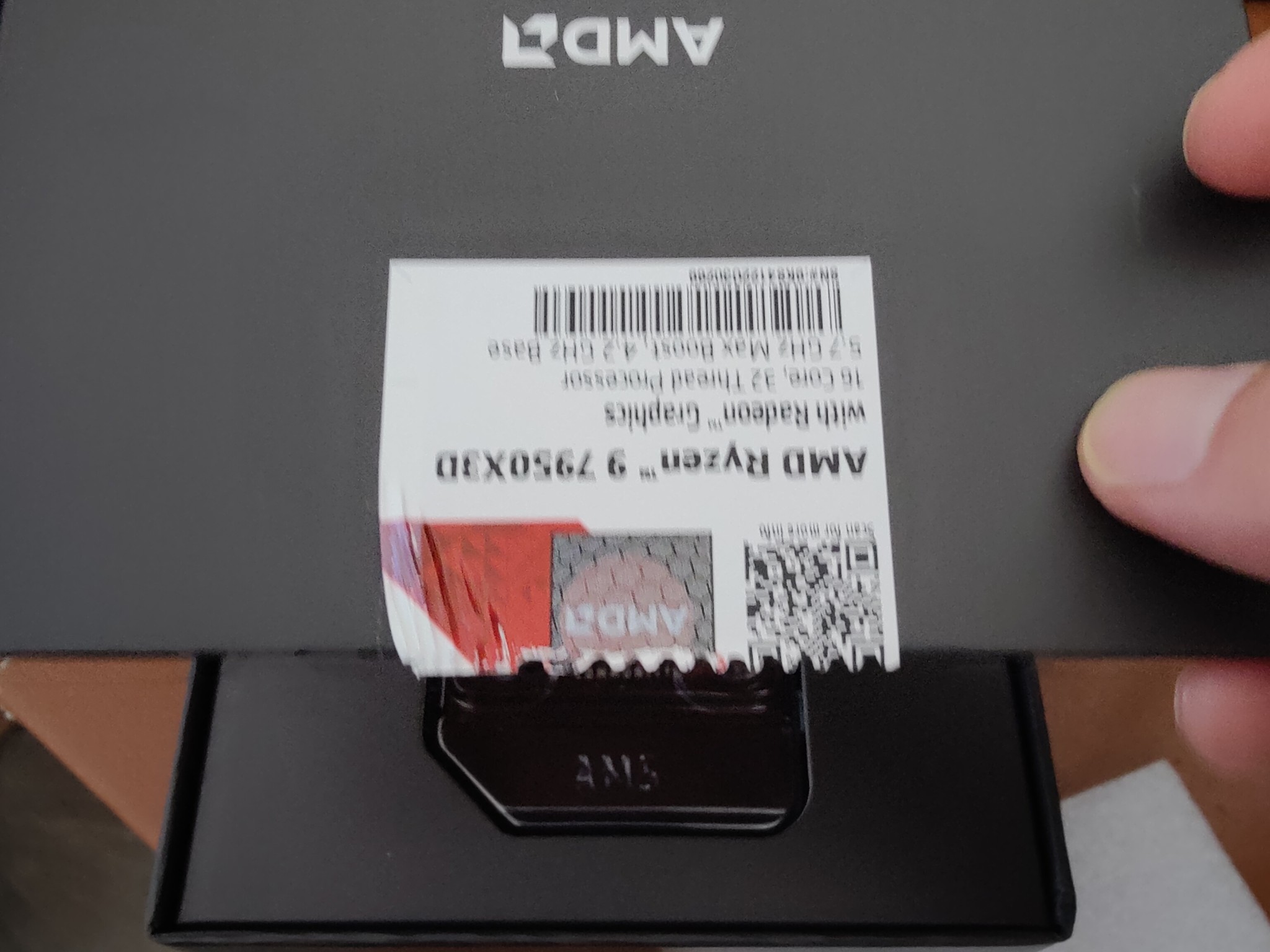 AMD Ryzen 9 7950X3D