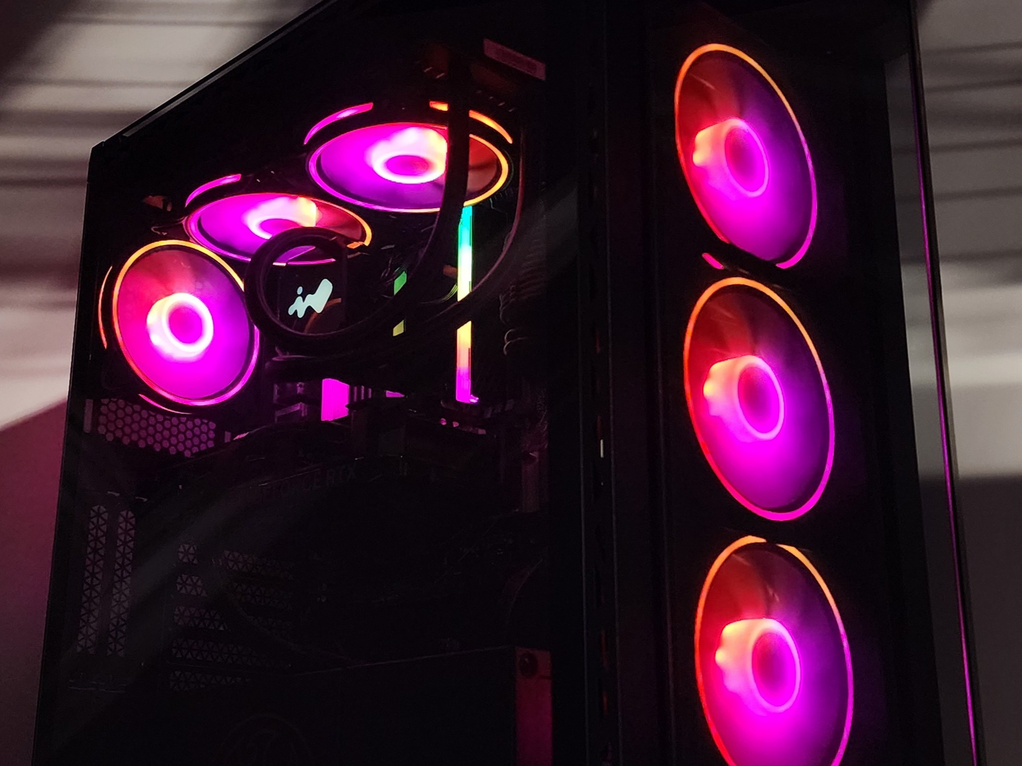 Gaming PC Ryzen 5 9600X 16GB RAM 1TB SSD RTX 4060 Ti 8GB Windows 11 Computer